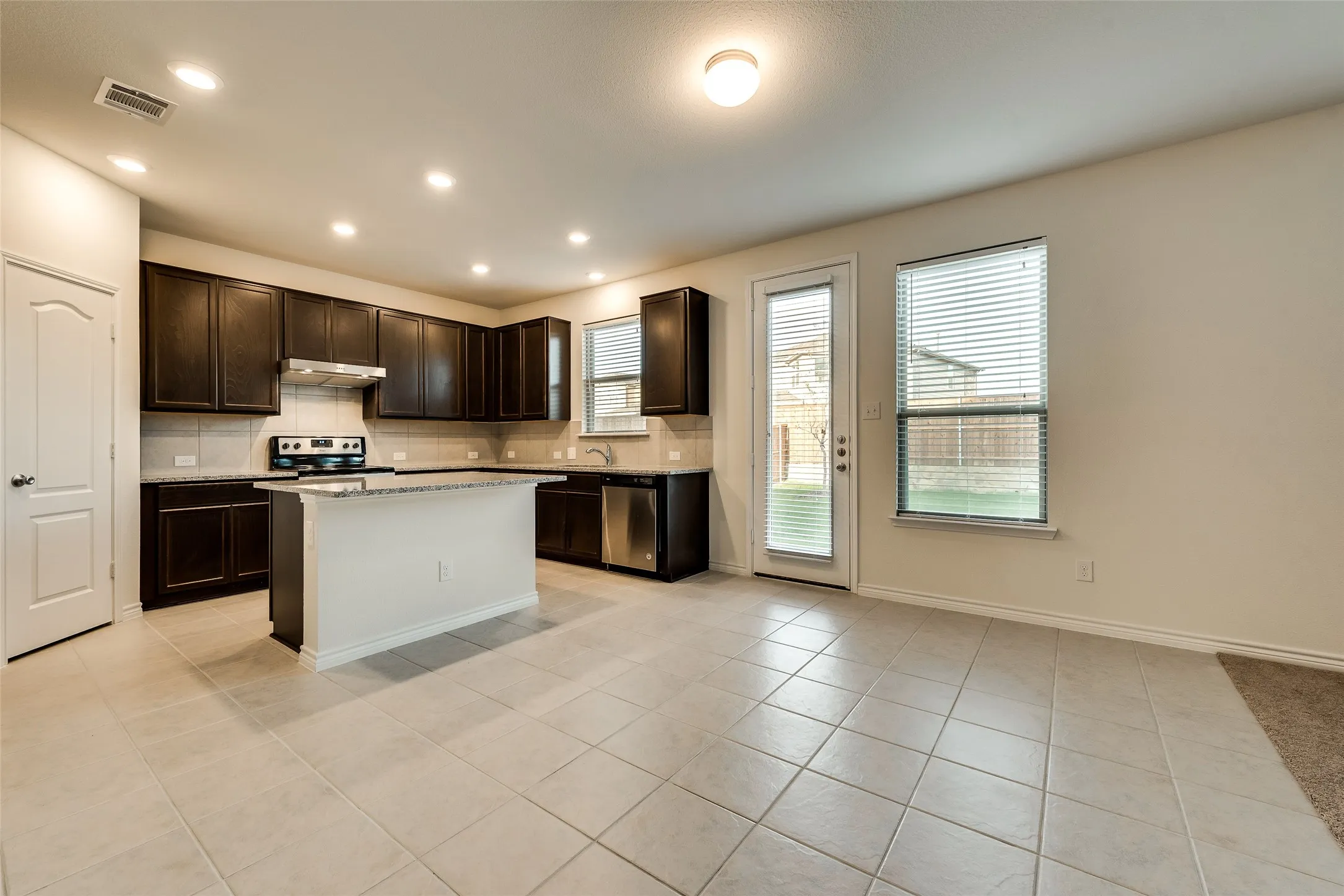 Single Family Residence For Rent in Denton County , 2708 Ryder Lane, Aubrey, Texas 76227, 4 Bedrooms, 2 Bathrooms, 2 Garage spaces, 1,853 Sqft, built in 2018, Price $2,300, mls#21321587, Real Estate Agent in Aubrey, Homes For Rent in Denton county, Homes For Rent in Aubrey, Realtor in Aubrey Texas, Real Estate Brokerage Independent Realty Texas, Luminita Cordes Realtor