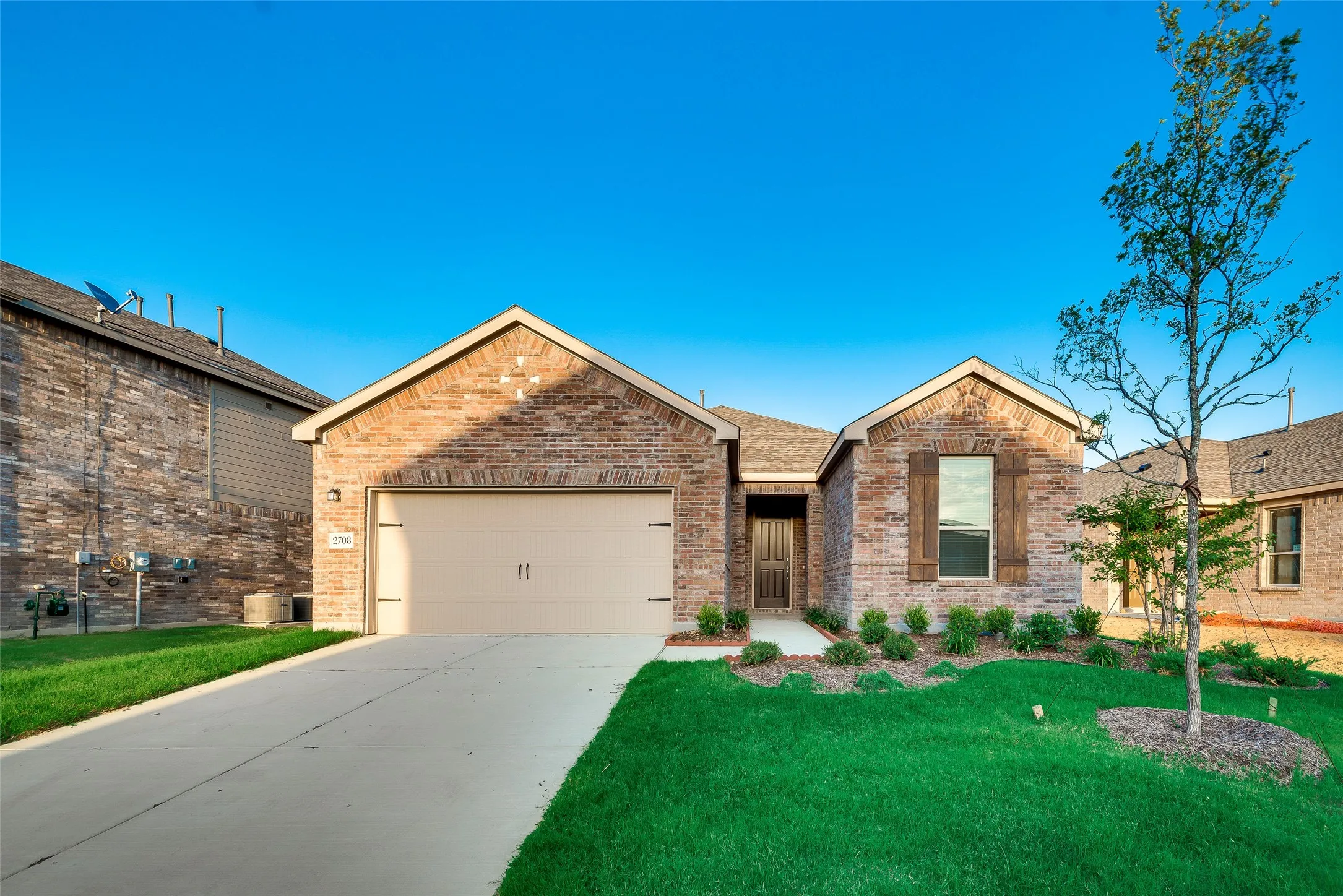 Single Family Residence For Rent in Denton County , 2708 Ryder Lane, Aubrey, Texas 76227, 4 Bedrooms, 2 Bathrooms, 2 Garage spaces, 1,853 Sqft, built in 2018, Price $2,300, mls#21321587, Real Estate Agent in Aubrey, Homes For Rent in Denton county, Homes For Rent in Aubrey, Realtor in Aubrey Texas, Real Estate Brokerage Independent Realty Texas, Luminita Cordes Realtor