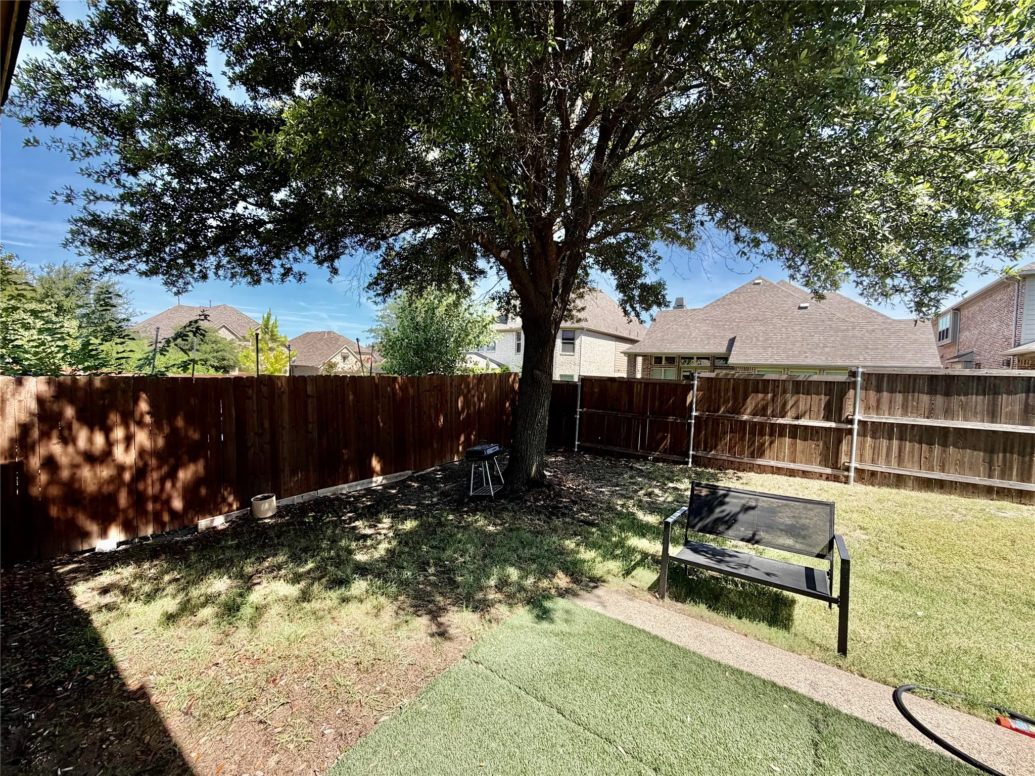 Single Family Residence For Rent in Collin County , 8520 Ontario Drive, Mc Kinney, Texas 75072, 3 Bedroom, 2 Bathroom, 2 Garage spaces, 1,737 Sqft, built in 2002, mls#21321801, Real Estate Agent in Mc Kinney, Homes For Rent in Collin county, Homes For Rent in Mc Kinney, Realtor in Mc Kinney Texas, Real Estate Brokerage Independent Realty Texas, Luminita Cordes Realtor