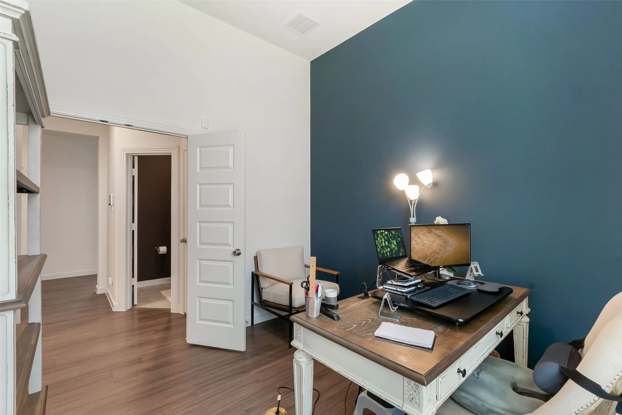 Single Family Residence For Sale in Kaufman County , 1545 Sugarberry Drive, Forney, Texas 75126, 4 Bedroom, 3 Bathroom, 2 Garage spaces, 2,156 Sqft, built in 2020, mls#21321208, Real Estate Agent in Forney, Homes For Sale in Kaufman county, Homes For Sale in Forney, Realtor in Forney Texas, Real Estate Brokerage Independent Realty Texas, Luminita Cordes Realtor