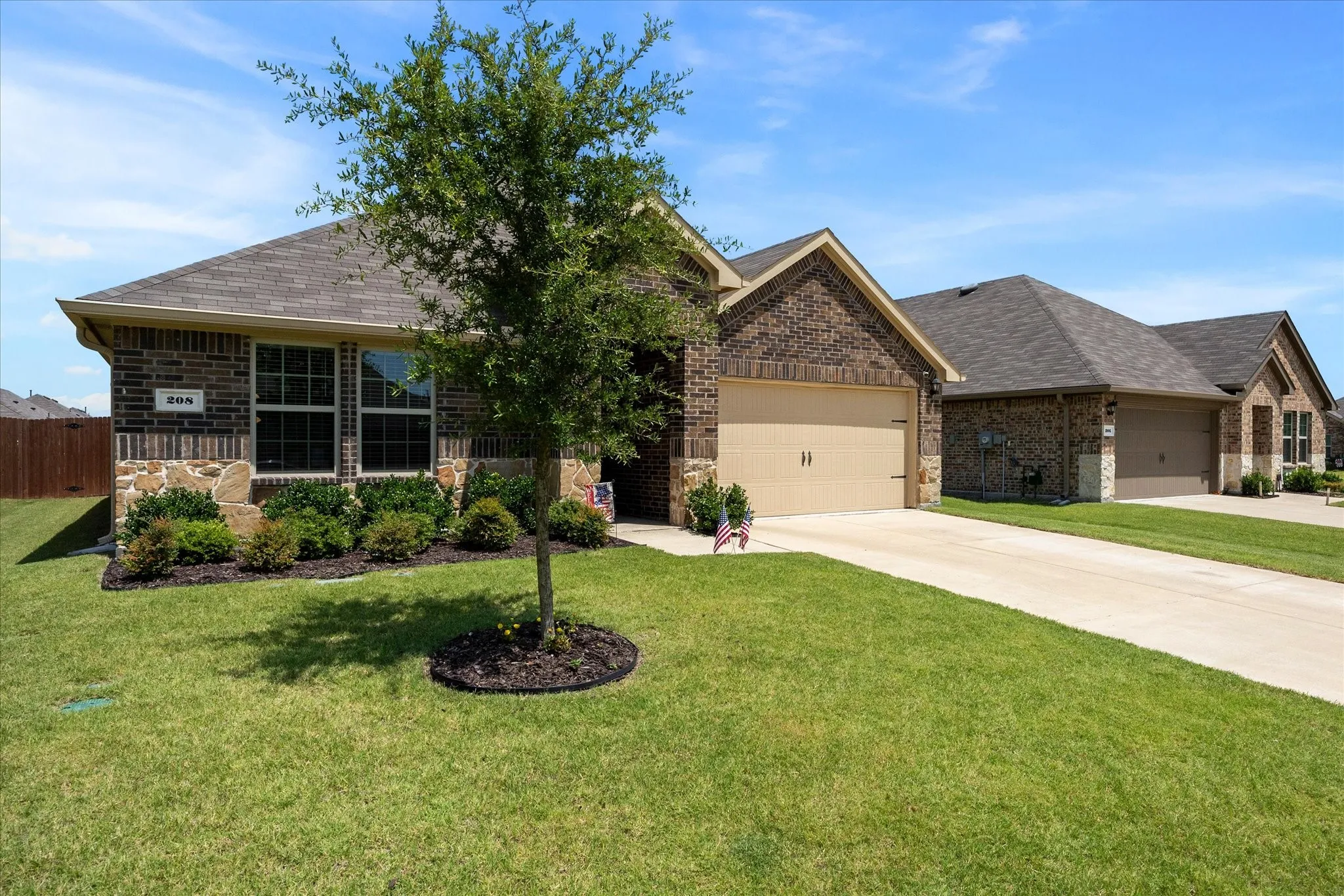 Single Family Residence For Sale in Hunt County , 208 Redstone Lane, Caddo Mills, Texas 75135, 4 Bedroom, 2 Bathroom, 2 Garage spaces, 2,106 Sqft, built in 2023, mls#21321852, Real Estate Agent in Caddo Mills, Homes For Sale in Hunt county, Homes For Sale in Caddo Mills, Realtor in Caddo Mills Texas, Real Estate Brokerage Independent Realty Texas, Luminita Cordes Realtor