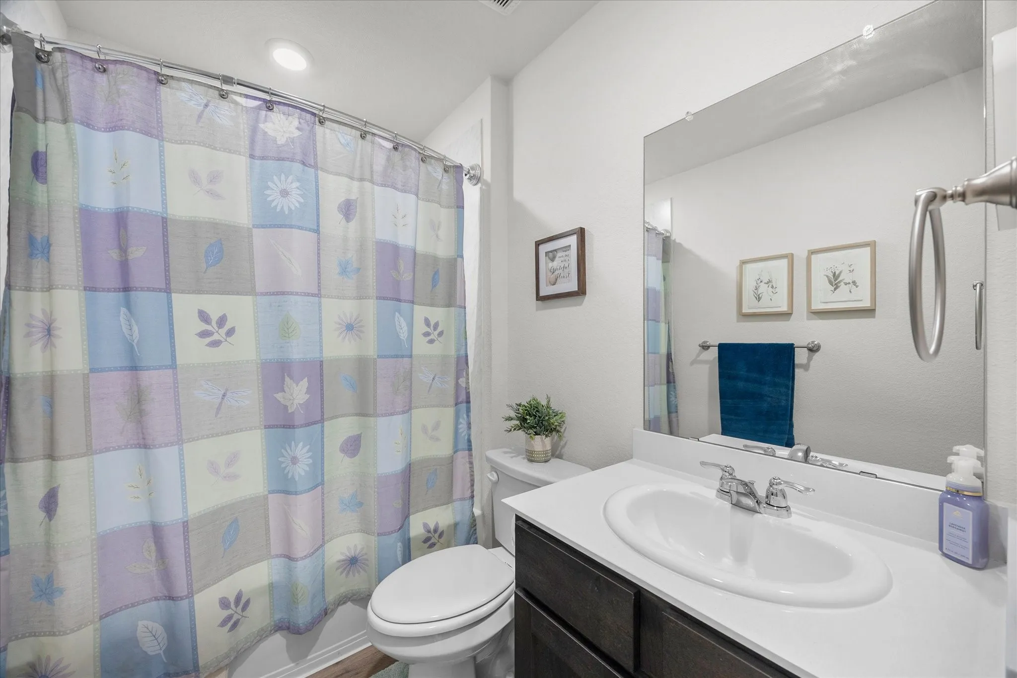 Single Family Residence For Sale in Hunt County , 208 Redstone Lane, Caddo Mills, Texas 75135, 4 Bedroom, 2 Bathroom, 2 Garage spaces, 2,106 Sqft, built in 2023, mls#21321852, Real Estate Agent in Caddo Mills, Homes For Sale in Hunt county, Homes For Sale in Caddo Mills, Realtor in Caddo Mills Texas, Real Estate Brokerage Independent Realty Texas, Luminita Cordes Realtor