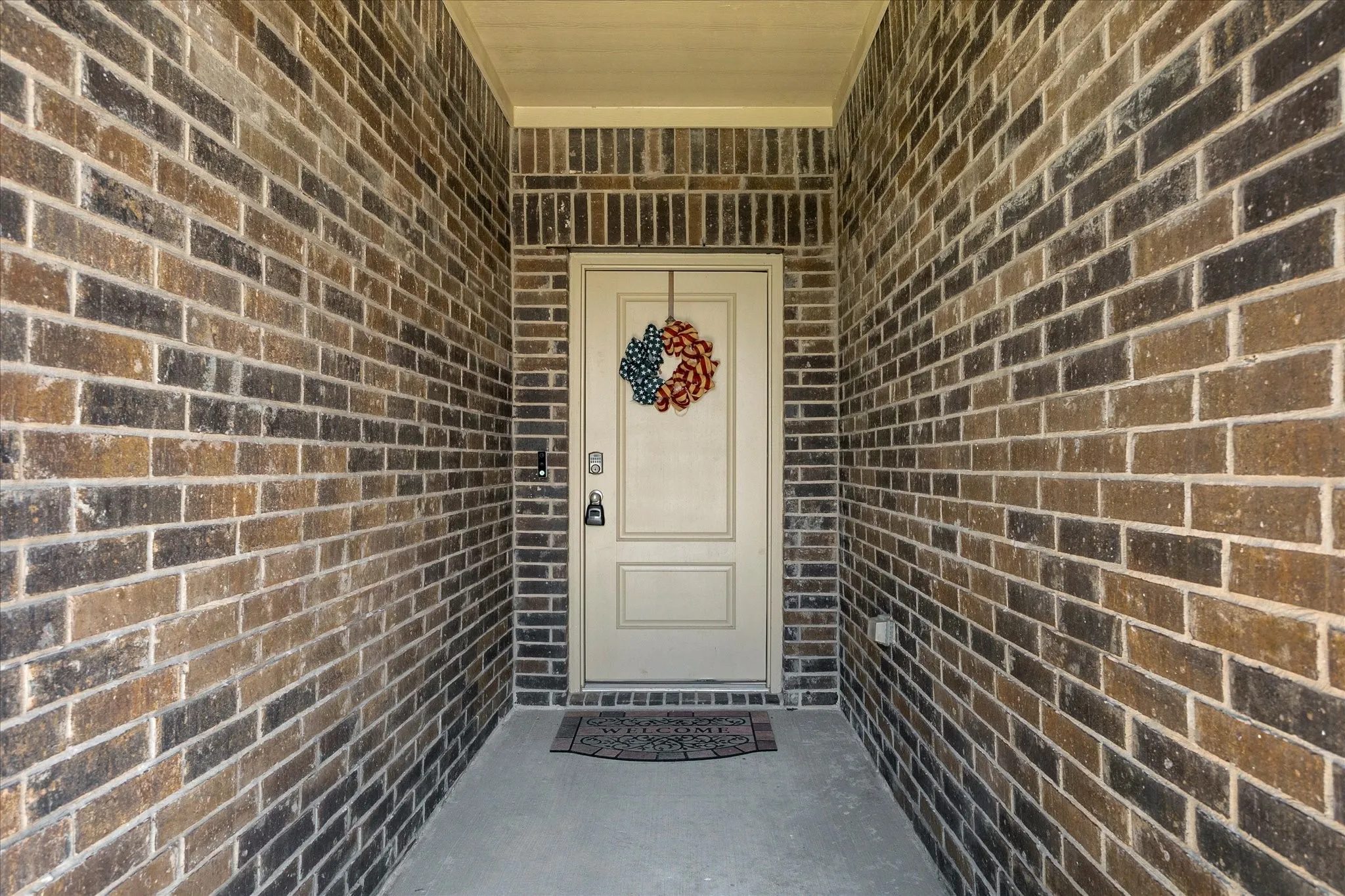 Single Family Residence For Sale in Hunt County , 208 Redstone Lane, Caddo Mills, Texas 75135, 4 Bedroom, 2 Bathroom, 2 Garage spaces, 2,106 Sqft, built in 2023, mls#21321852, Real Estate Agent in Caddo Mills, Homes For Sale in Hunt county, Homes For Sale in Caddo Mills, Realtor in Caddo Mills Texas, Real Estate Brokerage Independent Realty Texas, Luminita Cordes Realtor