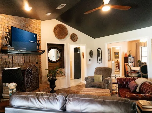 Single Family Residence For Sale in Brown County , 419 Windcrest Drive, Early, Texas 76802, 3 Bedroom, 2 Bathroom, 2 Garage spaces, 1,905 Sqft, built in 1994, mls#21321873, Real Estate Agent in Early, Homes For Sale in Brown county, Homes For Sale in Early, Realtor in Early Texas, Real Estate Brokerage Independent Realty Texas, Luminita Cordes Realtor