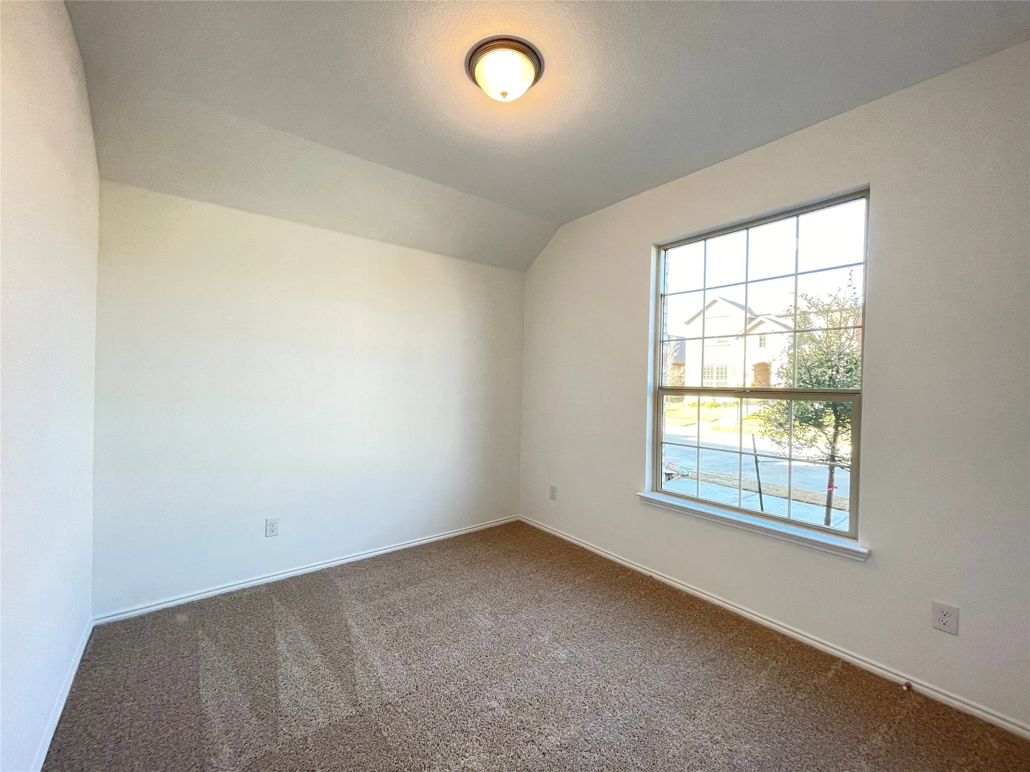 Single Family Residence For Rent in Denton County , 2372 Pyrite Drive, Little Elm, Texas 76227, 4 Bedroom, 2 Bathroom, 2 Garage spaces, 1,568 Sqft, built in 2021, mls#21321874, Real Estate Agent in Little Elm, Homes For Rent in Denton county, Homes For Rent in Little Elm, Realtor in Little Elm Texas, Real Estate Brokerage Independent Realty Texas, Luminita Cordes Realtor