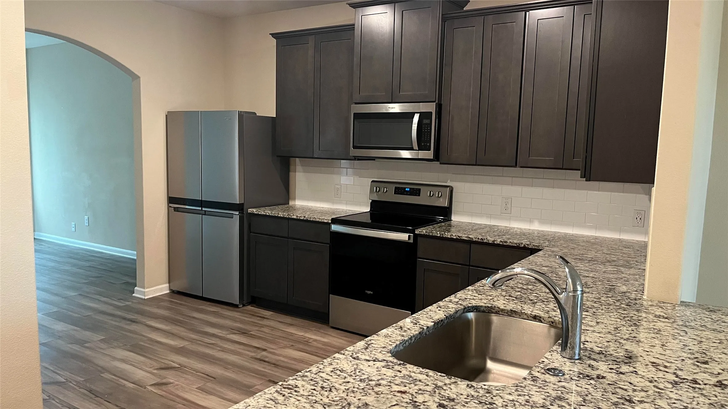 Single Family Residence For Rent in Collin County , 2014 Sandalwood Way, Princeton, Texas 75407, 3 Bedroom, 2 Bathroom, 2 Garage spaces, 1,929 Sqft, built in 2021, mls#21321308, Real Estate Agent in Princeton, Homes For Rent in Collin county, Homes For Rent in Princeton, Realtor in Princeton Texas, Real Estate Brokerage Independent Realty Texas, Luminita Cordes Realtor