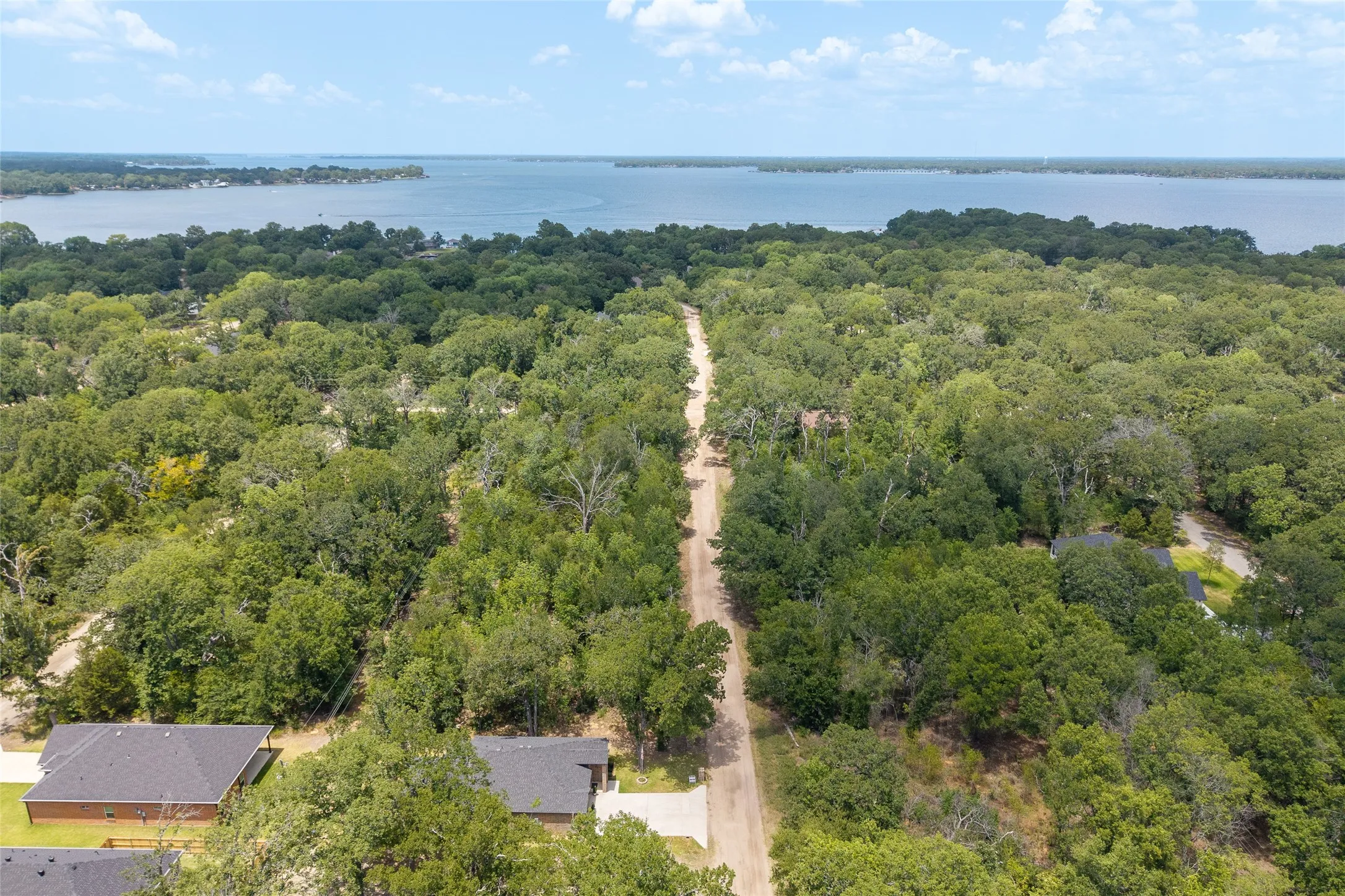 Single Family Residence For Sale in Henderson County , 119 Driftwood Drive, Trinidad, Texas 75163, 3 Bedroom, 2 Bathroom, 2 Garage spaces, 1,645 Sqft, built in 2025, mls#21321832, Real Estate Agent in Trinidad, Homes For Sale in Henderson county, Homes For Sale in Trinidad, Realtor in Trinidad Texas, Real Estate Brokerage Independent Realty Texas, Luminita Cordes Realtor