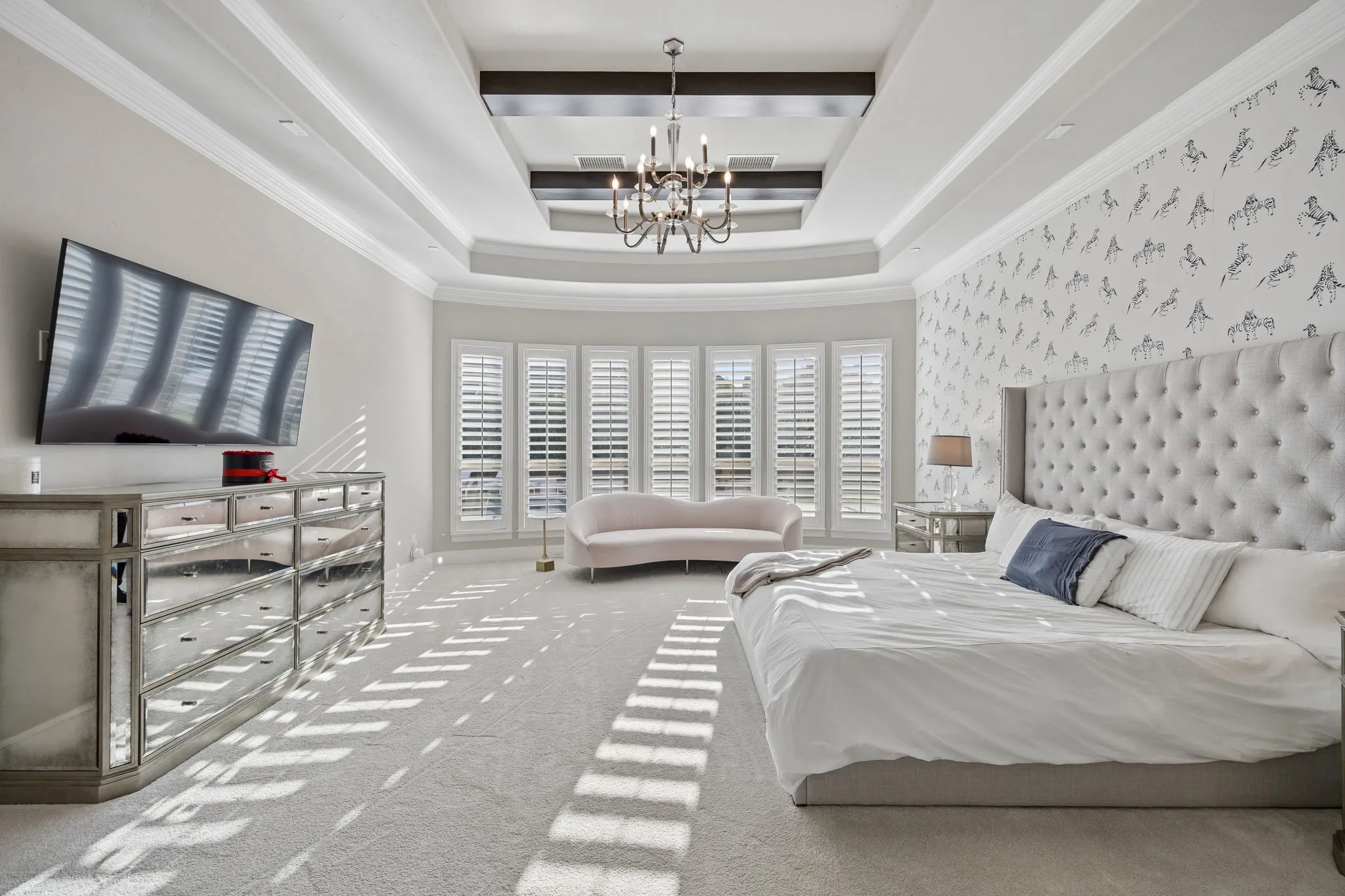 Single Family Residence For Sale in Tarrant County , 1008 Lexington Terrace, Southlake, Texas 76092, 5 Bedroom, 7 Bathroom, 4 Garage spaces, 6,365 Sqft, built in 2015, mls#21321721, Real Estate Agent in Southlake, Homes For Sale in Tarrant county, Homes For Sale in Southlake, Realtor in Southlake Texas, Real Estate Brokerage Independent Realty Texas, Luminita Cordes Realtor