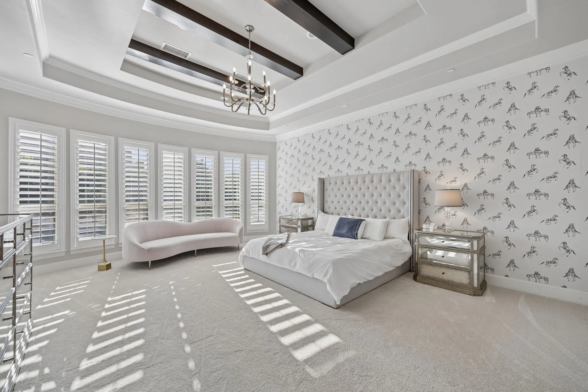 Single Family Residence For Sale in Tarrant County , 1008 Lexington Terrace, Southlake, Texas 76092, 5 Bedroom, 7 Bathroom, 4 Garage spaces, 6,365 Sqft, built in 2015, mls#21321721, Real Estate Agent in Southlake, Homes For Sale in Tarrant county, Homes For Sale in Southlake, Realtor in Southlake Texas, Real Estate Brokerage Independent Realty Texas, Luminita Cordes Realtor