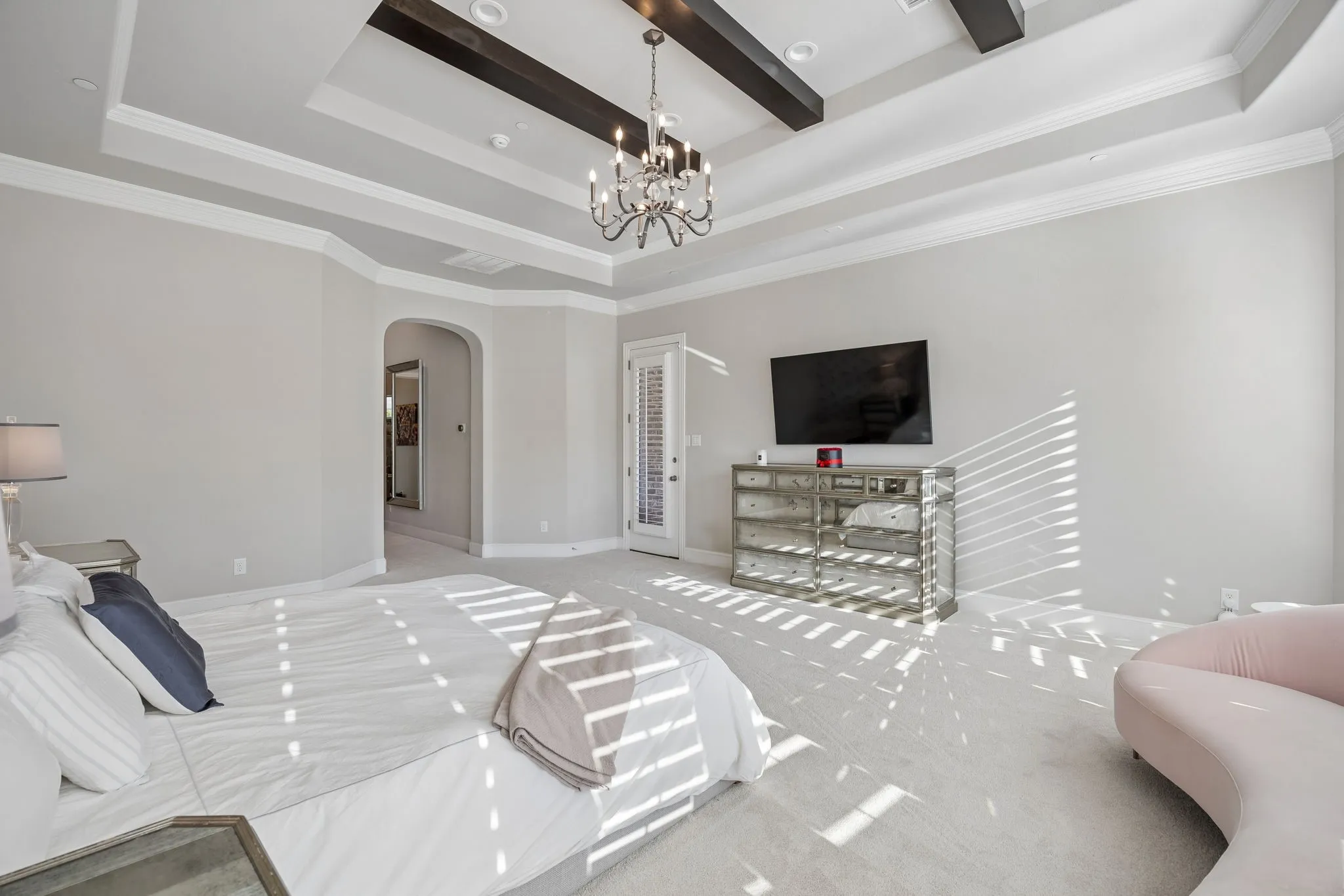Single Family Residence For Sale in Tarrant County , 1008 Lexington Terrace, Southlake, Texas 76092, 5 Bedroom, 7 Bathroom, 4 Garage spaces, 6,365 Sqft, built in 2015, mls#21321721, Real Estate Agent in Southlake, Homes For Sale in Tarrant county, Homes For Sale in Southlake, Realtor in Southlake Texas, Real Estate Brokerage Independent Realty Texas, Luminita Cordes Realtor