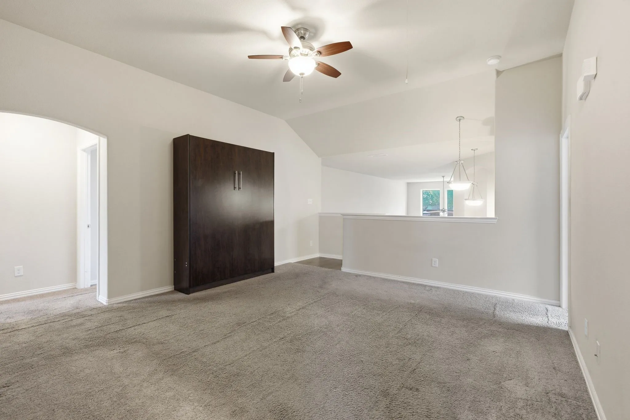 Single Family Residence For Sale in Denton County , 3052 Seabrook Drive, Little Elm, Texas 75068, 5 Bedroom, 3 Bathroom, 2 Garage spaces, 3,240 Sqft, built in 2014, mls#21321883, Real Estate Agent in Little Elm, Homes For Sale in Denton county, Homes For Sale in Little Elm, Realtor in Little Elm Texas, Real Estate Brokerage Independent Realty Texas, Luminita Cordes Realtor