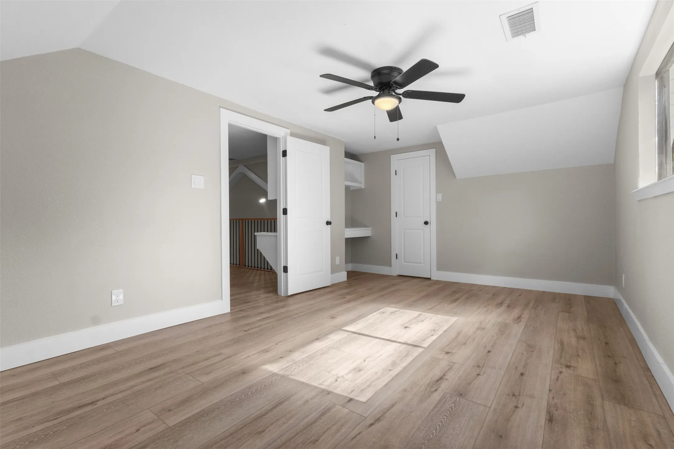 Single Family Residence For Sale in Dallas County , 1631 Windchime Drive, Dallas, Texas 75224, 4 Bedroom, 3 Bathroom, 2 Garage spaces, 1,986 Sqft, built in 1968, mls#21321623, Real Estate Agent in Dallas, Homes For Sale in Dallas county, Homes For Sale in Dallas, Realtor in Dallas Texas, Real Estate Brokerage Independent Realty Texas, Luminita Cordes Realtor