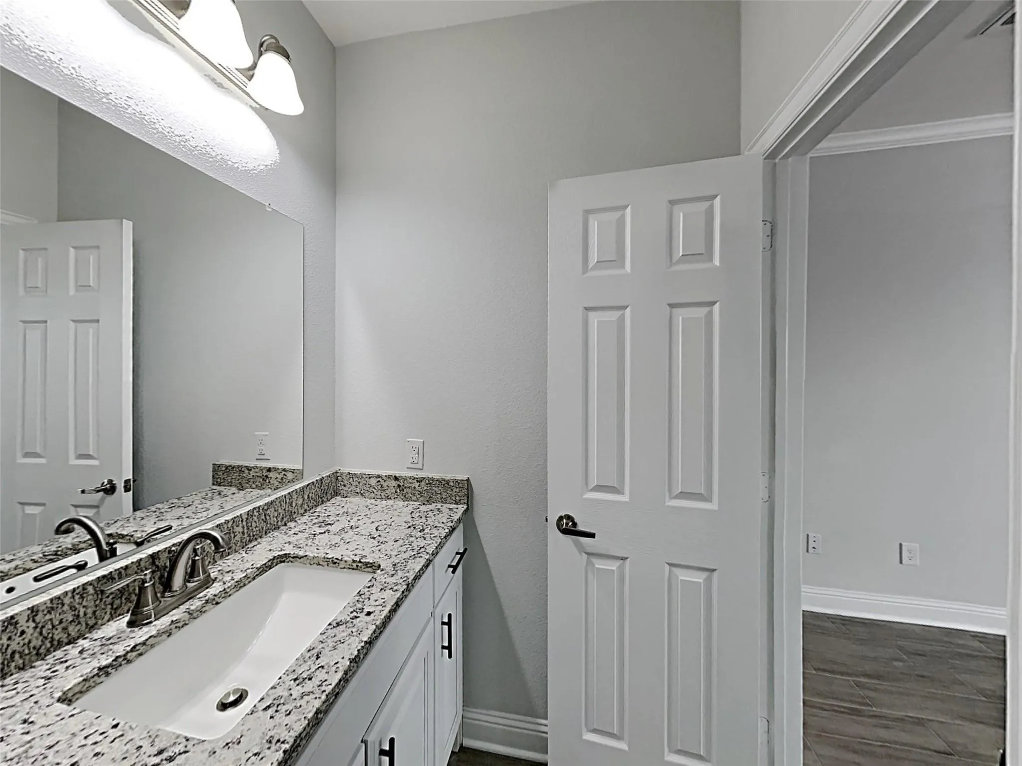 Single Family Residence For Rent in Tarrant County , 1032 E Leuda Street, Fort Worth, Texas 76104, 3 Bedroom, 2 Bathroom, 1 Garage spaces, 1,401 Sqft, built in 2022, mls#21321902, Real Estate Agent in Fort Worth, Homes For Rent in Tarrant county, Homes For Rent in Fort Worth, Realtor in Fort Worth Texas, Real Estate Brokerage Independent Realty Texas, Luminita Cordes Realtor