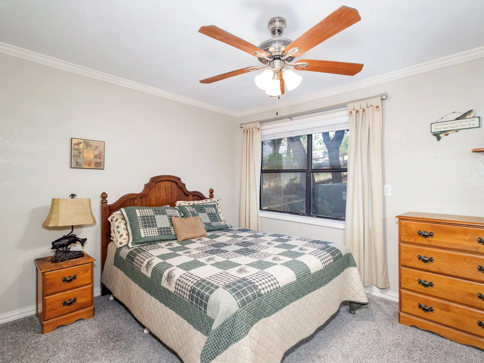 The primary bedroom features an en-suite bathroom.