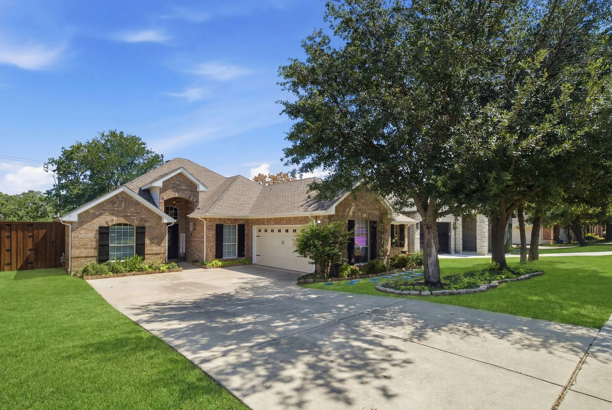 Single Family Residence For Sale in Denton County , 3313 Depaul Drive, Denton, Texas 76210, 4 Bedroom, 2 Bathroom, 2 Garage spaces, 2,214 Sqft, built in 2006, mls#21321751, Real Estate Agent in Denton, Homes For Sale in Denton county, Homes For Sale in Denton, Realtor in Denton Texas, Real Estate Brokerage Independent Realty Texas, Luminita Cordes Realtor