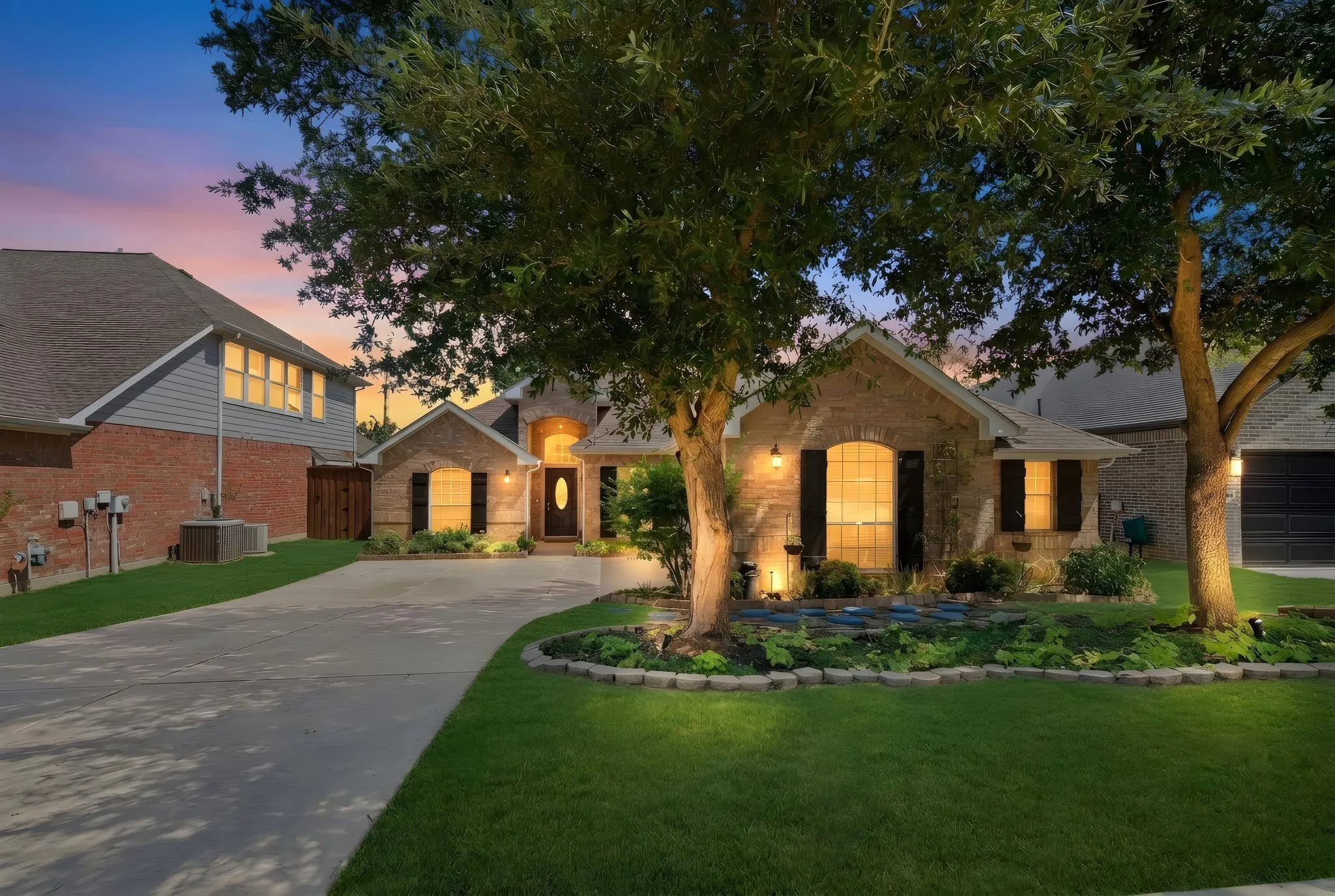 Single Family Residence For Sale in Denton County , 3313 Depaul Drive, Denton, Texas 76210, 4 Bedroom, 2 Bathroom, 2 Garage spaces, 2,214 Sqft, built in 2006, mls#21321751, Real Estate Agent in Denton, Homes For Sale in Denton county, Homes For Sale in Denton, Realtor in Denton Texas, Real Estate Brokerage Independent Realty Texas, Luminita Cordes Realtor