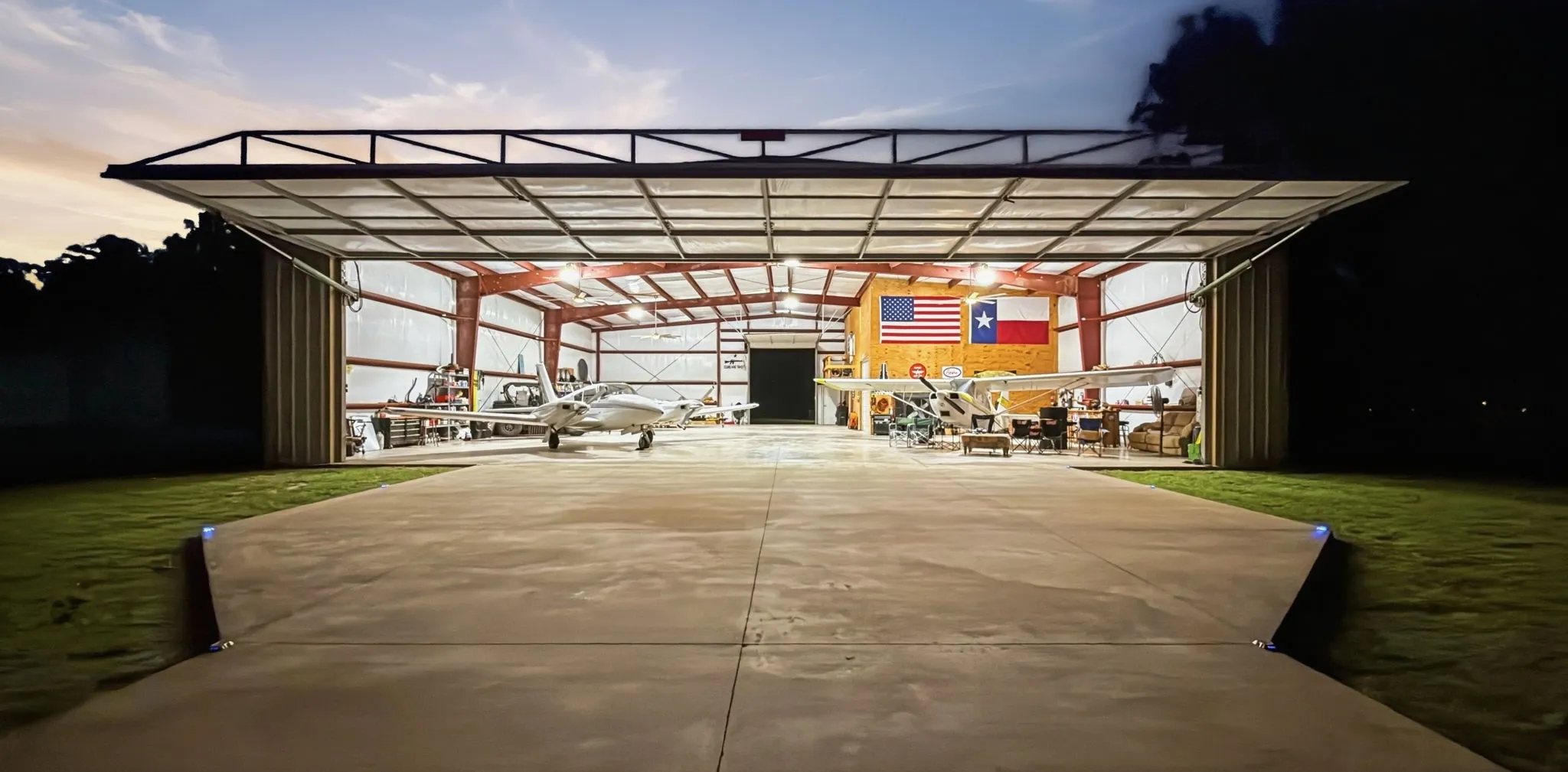 Single Family Residence For Sale in Hood County , 6404 Citation Court, Granbury, Texas 76049, 4 Bedroom, 3 Bathroom, 3 Garage spaces, 2,806 Sqft, built in 2019, mls#21321992, Real Estate Agent in Granbury, Homes For Sale in Hood county, Homes For Sale in Granbury, Realtor in Granbury Texas, Real Estate Brokerage Independent Realty Texas, Luminita Cordes Realtor