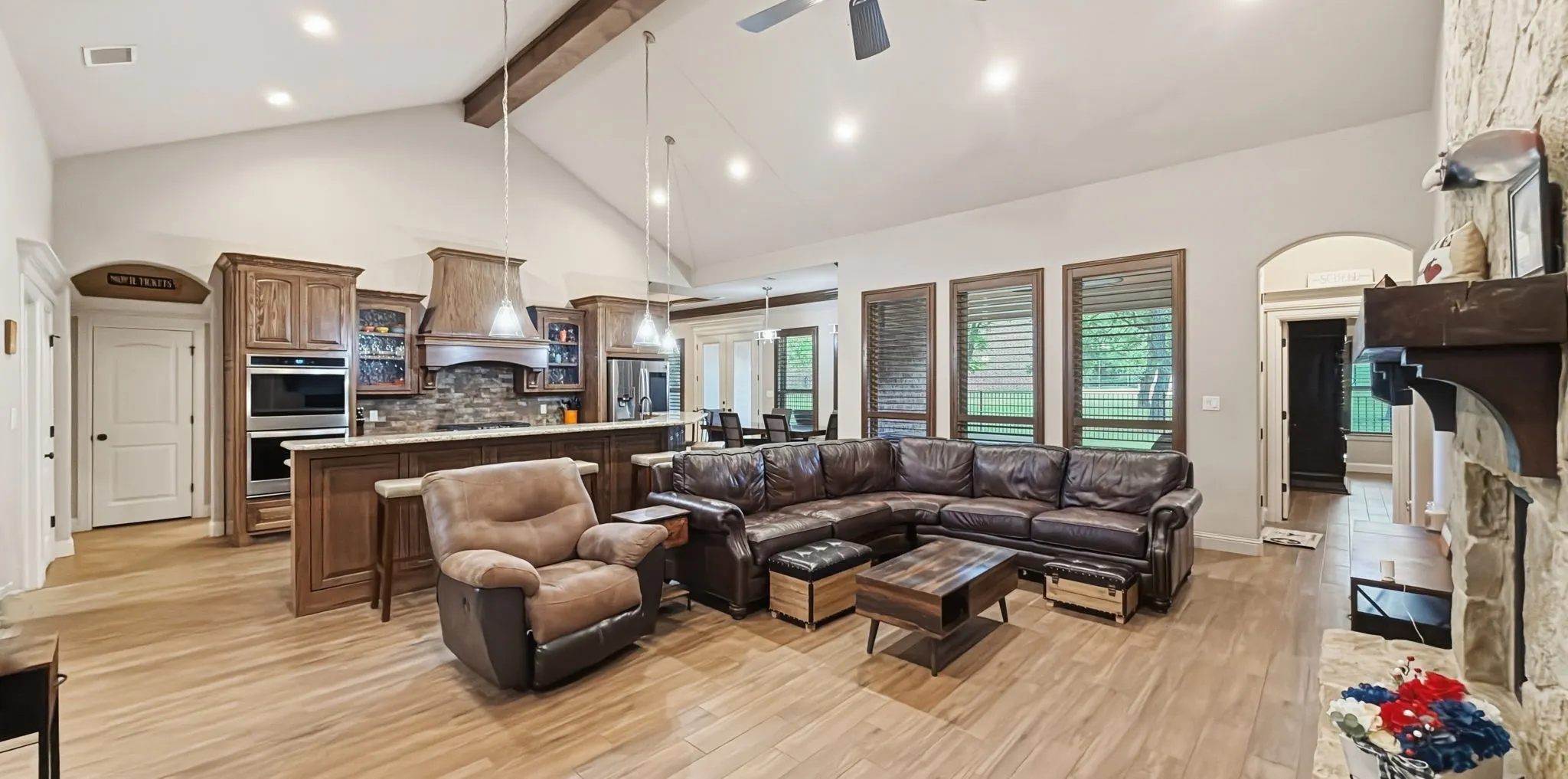 Single Family Residence For Sale in Hood County , 6404 Citation Court, Granbury, Texas 76049, 4 Bedroom, 3 Bathroom, 3 Garage spaces, 2,806 Sqft, built in 2019, mls#21321992, Real Estate Agent in Granbury, Homes For Sale in Hood county, Homes For Sale in Granbury, Realtor in Granbury Texas, Real Estate Brokerage Independent Realty Texas, Luminita Cordes Realtor