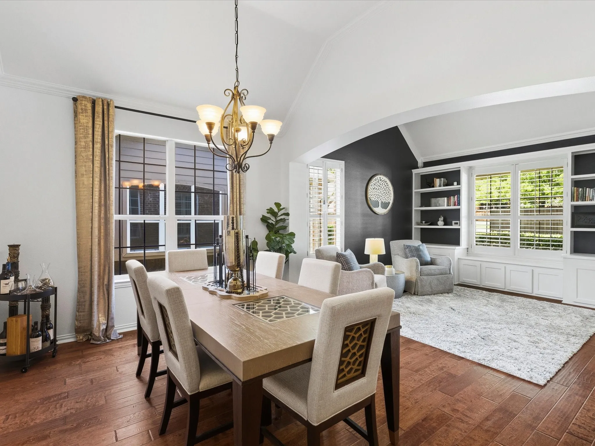 Single Family Residence For Sale in Denton County , 2849 Greenway Drive, Frisco, Texas 75034, 4 Bedroom, 4 Bathroom, 2 Garage spaces, 2,873 Sqft, built in 2002, mls#21301071, Real Estate Agent in Frisco, Homes For Sale in Denton county, Homes For Sale in Frisco, Realtor in Frisco Texas, Real Estate Brokerage Independent Realty Texas, Luminita Cordes Realtor