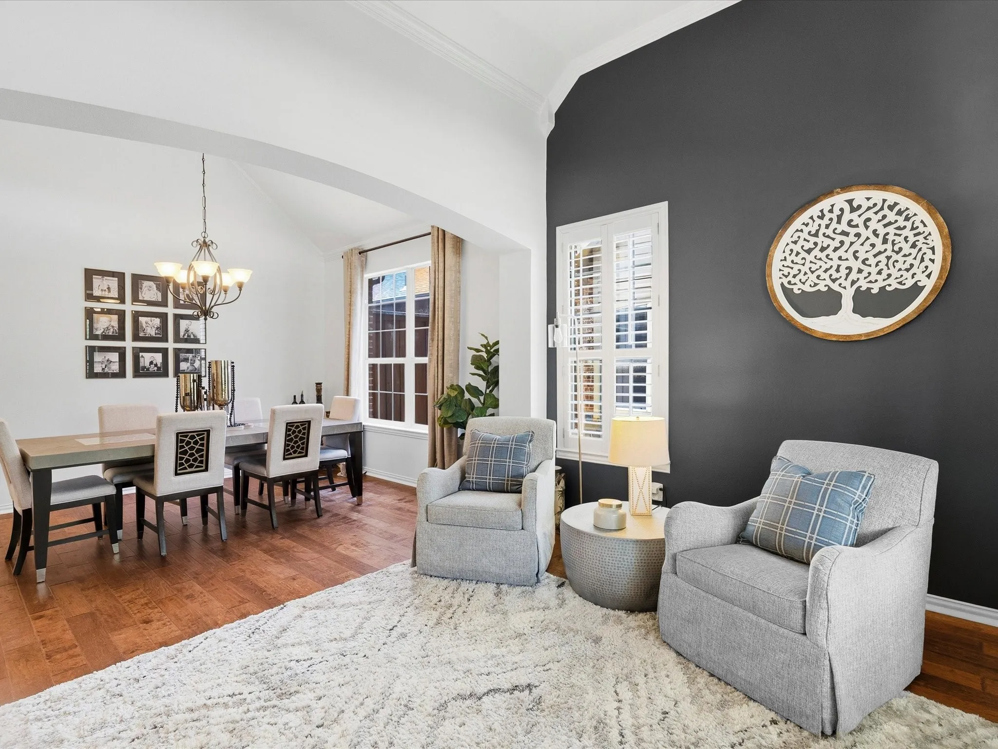 Single Family Residence For Sale in Denton County , 2849 Greenway Drive, Frisco, Texas 75034, 4 Bedroom, 4 Bathroom, 2 Garage spaces, 2,873 Sqft, built in 2002, mls#21301071, Real Estate Agent in Frisco, Homes For Sale in Denton county, Homes For Sale in Frisco, Realtor in Frisco Texas, Real Estate Brokerage Independent Realty Texas, Luminita Cordes Realtor