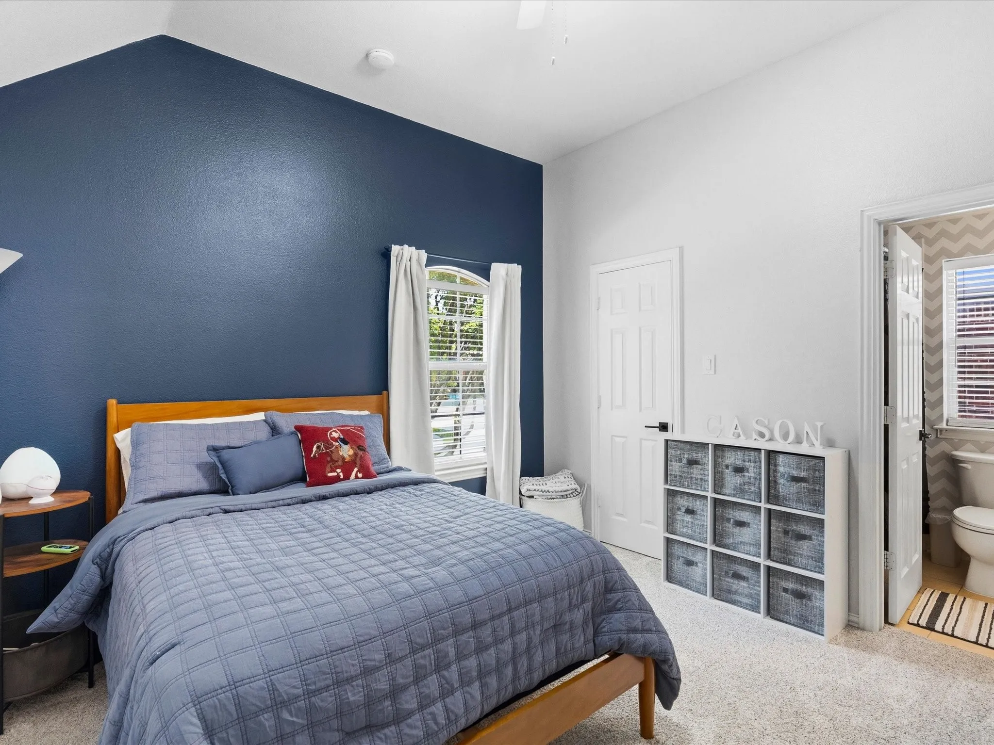 Single Family Residence For Sale in Denton County , 2849 Greenway Drive, Frisco, Texas 75034, 4 Bedroom, 4 Bathroom, 2 Garage spaces, 2,873 Sqft, built in 2002, mls#21301071, Real Estate Agent in Frisco, Homes For Sale in Denton county, Homes For Sale in Frisco, Realtor in Frisco Texas, Real Estate Brokerage Independent Realty Texas, Luminita Cordes Realtor