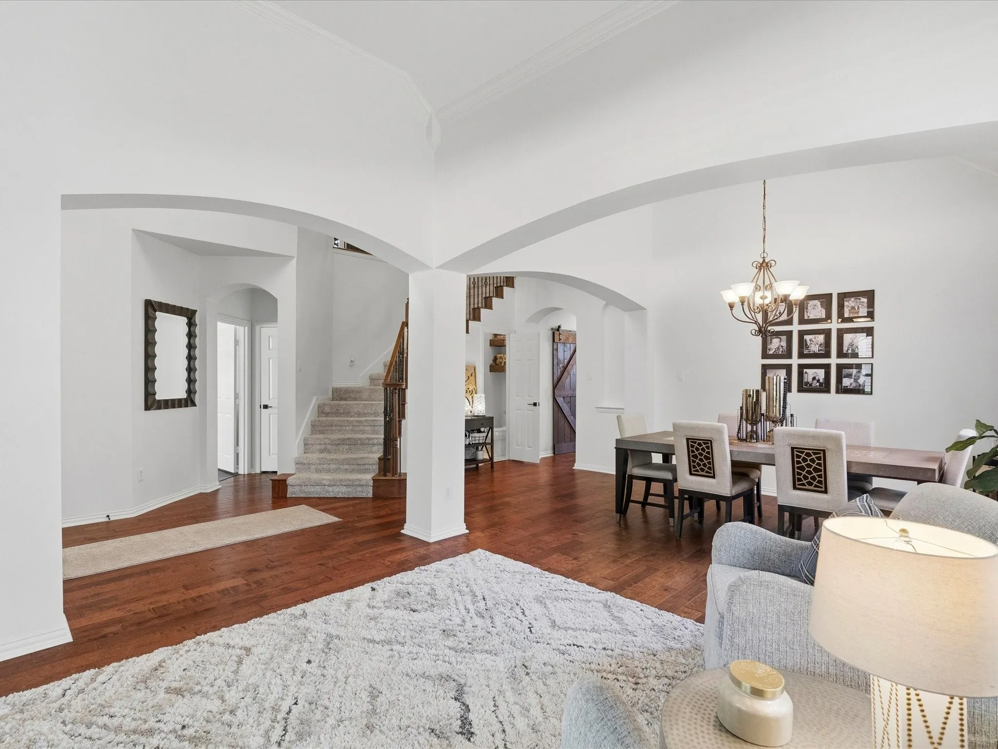 Single Family Residence For Sale in Denton County , 2849 Greenway Drive, Frisco, Texas 75034, 4 Bedroom, 4 Bathroom, 2 Garage spaces, 2,873 Sqft, built in 2002, mls#21301071, Real Estate Agent in Frisco, Homes For Sale in Denton county, Homes For Sale in Frisco, Realtor in Frisco Texas, Real Estate Brokerage Independent Realty Texas, Luminita Cordes Realtor