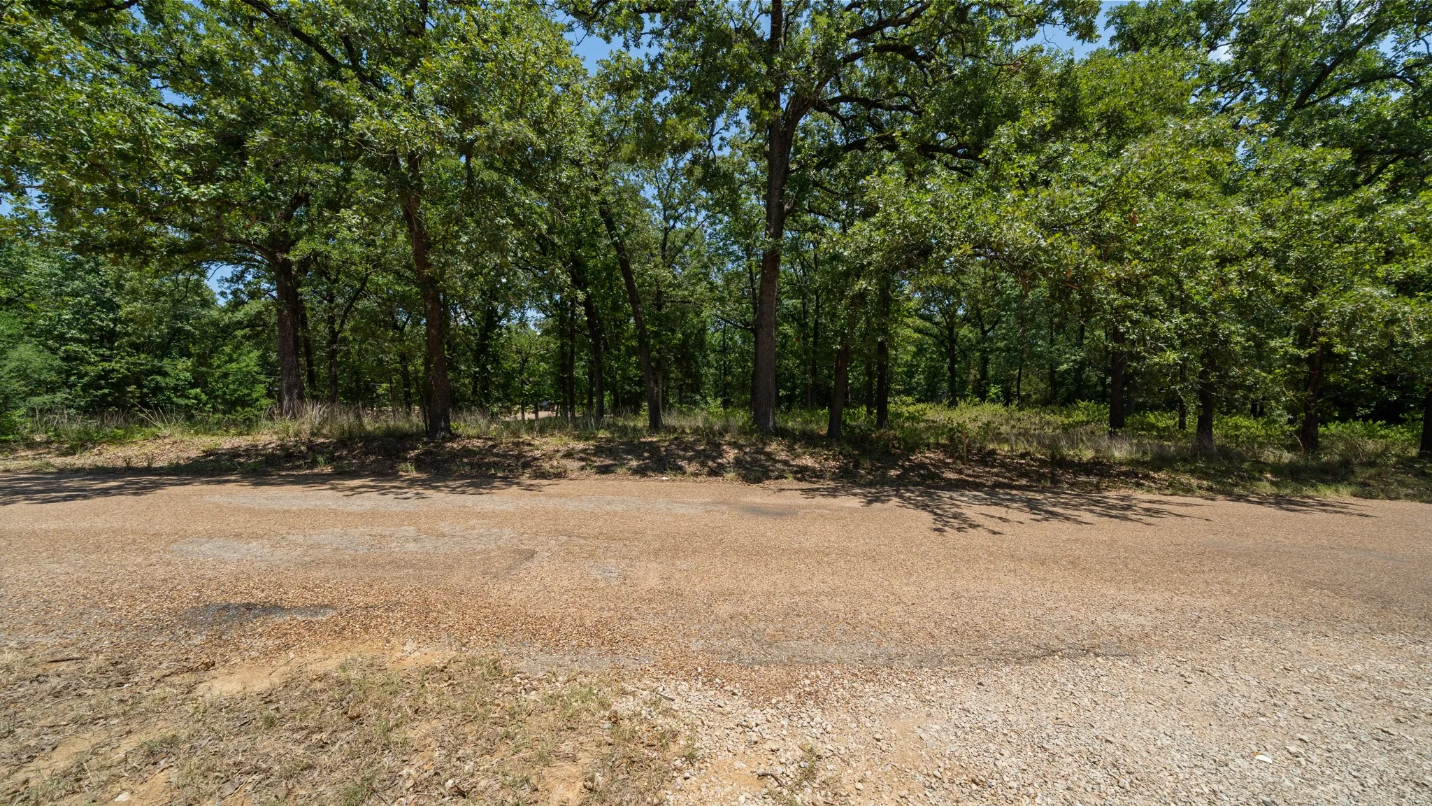 Unimproved Land For Sale in Henderson County , 0 Hickory Street Lot 88, Mabank, Texas 75156, 0, 0, Garage spaces, 0 Sqft, built in 0, mls#21322038, Real Estate Agent in Mabank, Homes For Sale in Henderson county, Homes For Sale in Mabank, Realtor in Mabank Texas, Real Estate Brokerage Independent Realty Texas, Luminita Cordes Realtor