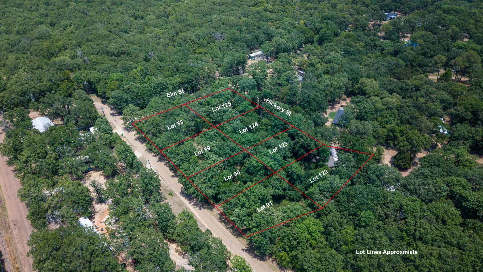 Manufactured Home For Sale in Henderson County , 2205 Hickory Street, Mabank, Texas 75156, 2 Bedroom, 1 Bathroom, Garage spaces, 672 Sqft, built in 0, mls#21322046, Real Estate Agent in Mabank, Homes For Sale in Henderson county, Homes For Sale in Mabank, Realtor in Mabank Texas, Real Estate Brokerage Independent Realty Texas, Luminita Cordes Realtor