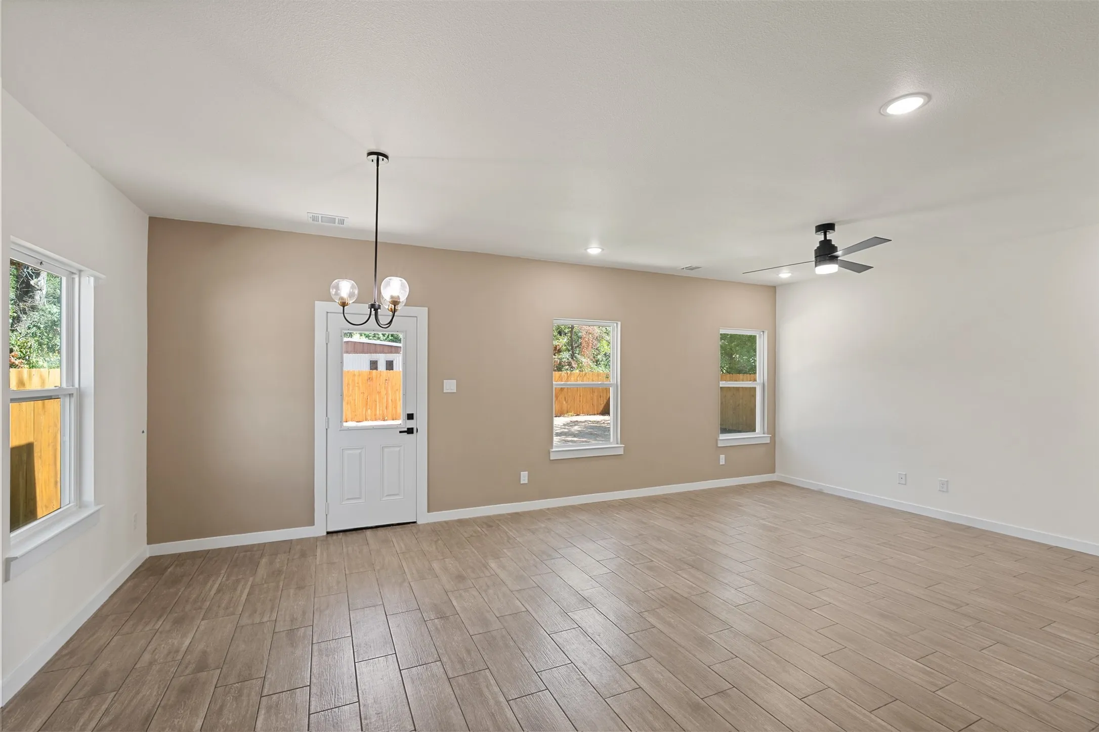 Single Family Residence For Sale in Henderson County , 6136 Apache Drive, Mabank, Texas 75156, 3 Bedroom, 2 Bathroom, Garage spaces, 1,200 Sqft, built in 2026, mls#21322059, Real Estate Agent in Mabank, Homes For Sale in Henderson county, Homes For Sale in Mabank, Realtor in Mabank Texas, Real Estate Brokerage Independent Realty Texas, Luminita Cordes Realtor