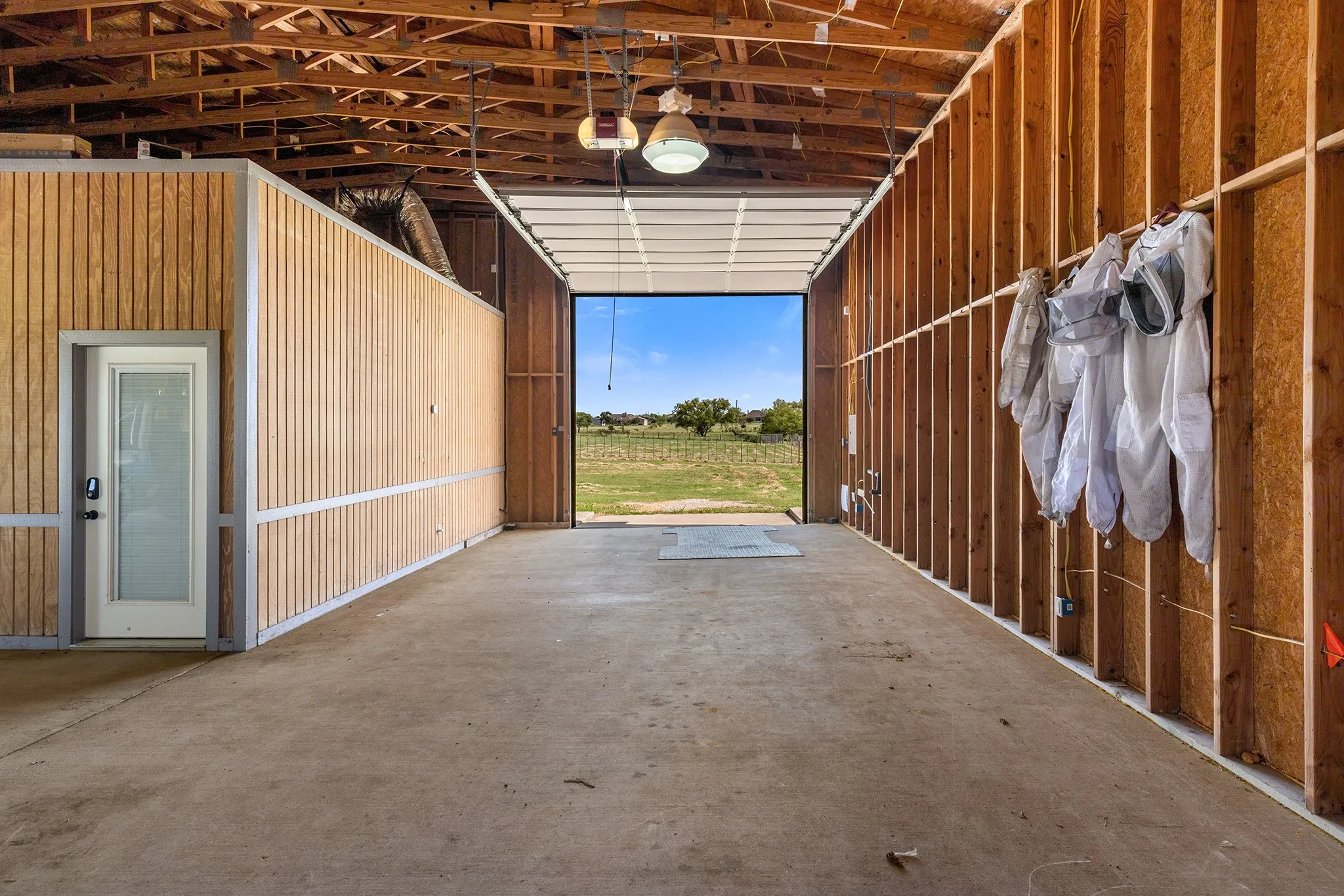 RV Barn with additional 2 car garage