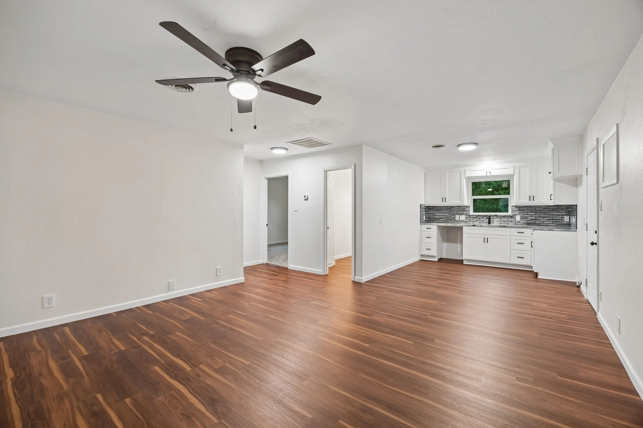 For Sale in Tarrant County , 7705 Navajo Trail 7705, Lake Worth, Texas 76135, 4 Bedrooms, 2 Bathrooms, Garage spaces, 0 Sqft, built in 1966, Price $389,000, mls#21322087, Real Estate Agent in Lake Worth, Homes For Sale in Tarrant county, Homes For Sale in Lake Worth, Realtor in Lake Worth Texas, Real Estate Brokerage Independent Realty Texas, Luminita Cordes Realtor