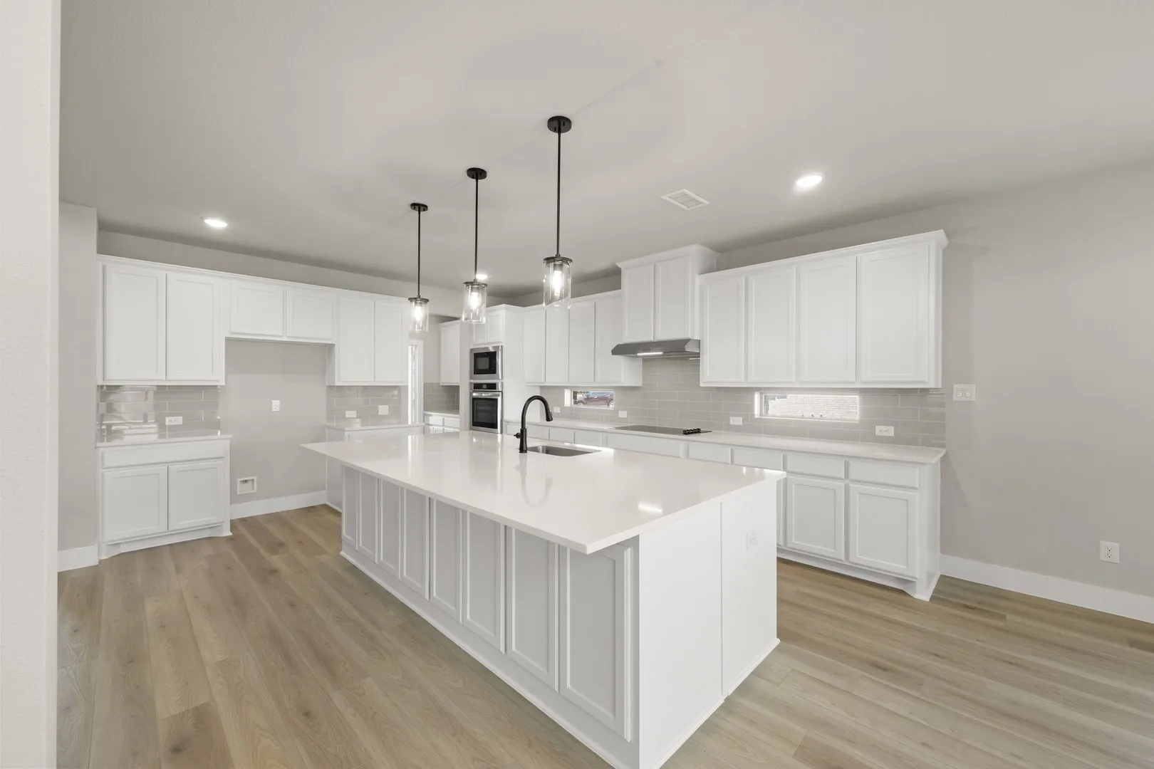 1823 Marlow- Kitchen-2