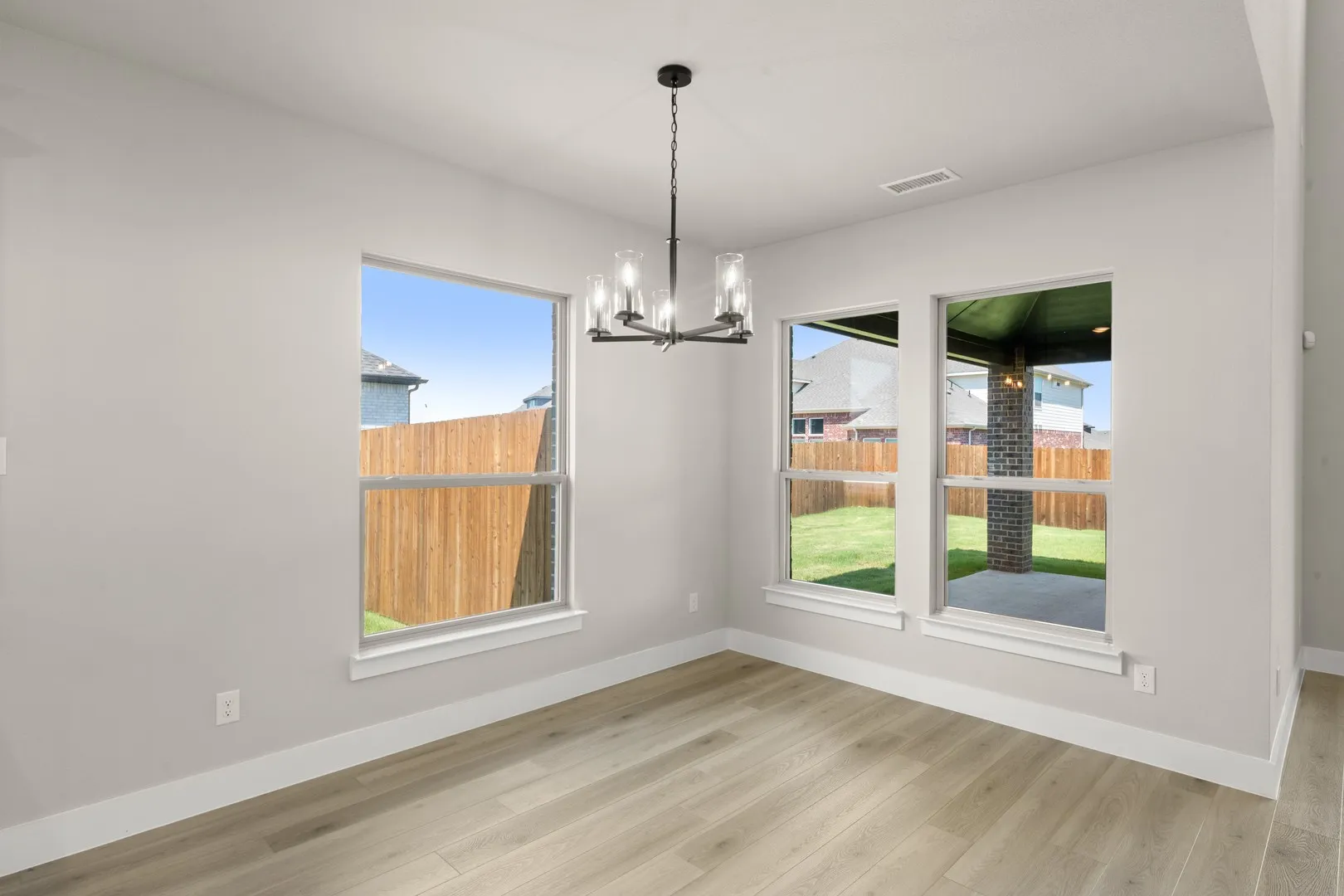 1823 Marlow- DIning-1