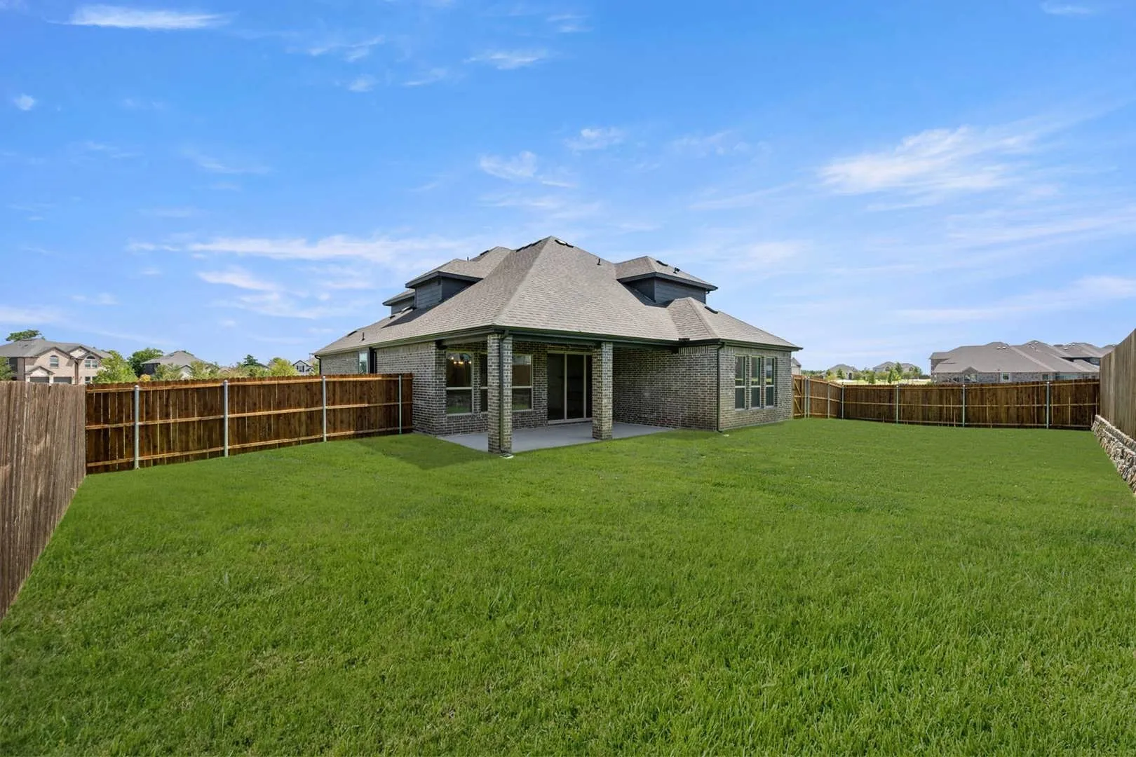 Single Family Residence For Sale in Dallas County , 1826 Chadwick Drive, Cedar Hill, Texas 75104, 5 Bedroom, 4 Bathroom, 2 Garage spaces, 2,728 Sqft, built in 2026, mls#21322066, Real Estate Agent in Cedar Hill, Homes For Sale in Dallas county, Homes For Sale in Cedar Hill, Realtor in Cedar Hill Texas, Real Estate Brokerage Independent Realty Texas, Luminita Cordes Realtor