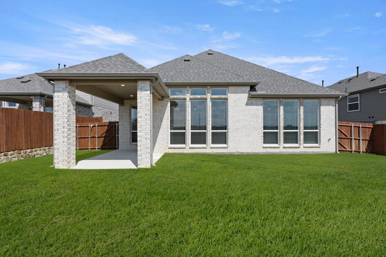 5313 Blue Cypress-Back-2