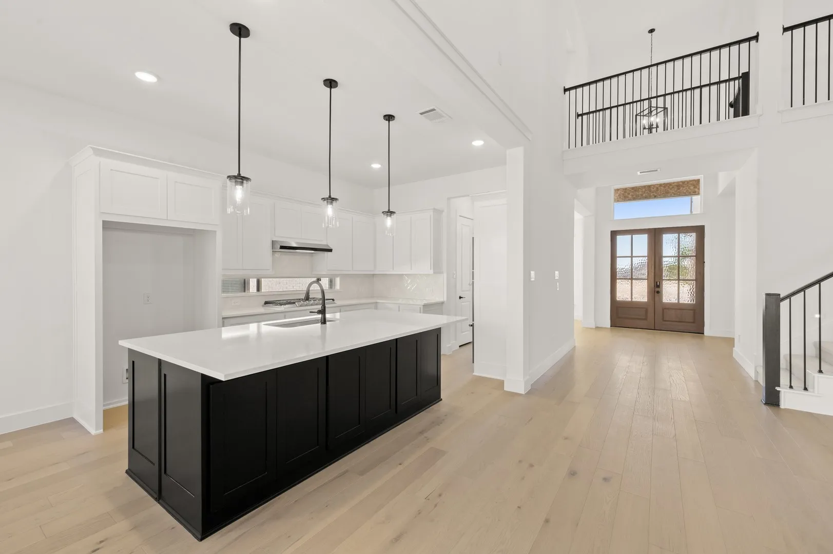 5320 Blue Cypress- Kitchen-1
