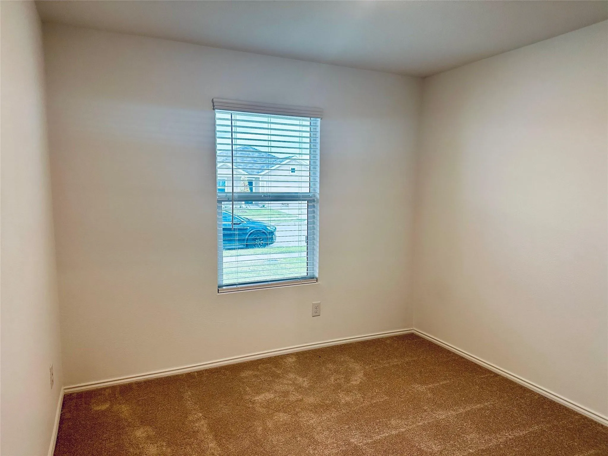 Single Family Residence For Rent in Collin County , 5816 Crystal water way, Princeton, Texas 75407, 4 Bedroom, 2 Bathroom, 1 Garage spaces, 1,674 Sqft, built in 2024, mls#21322100, Real Estate Agent in Princeton, Homes For Rent in Collin county, Homes For Rent in Princeton, Realtor in Princeton Texas, Real Estate Brokerage Independent Realty Texas, Luminita Cordes Realtor