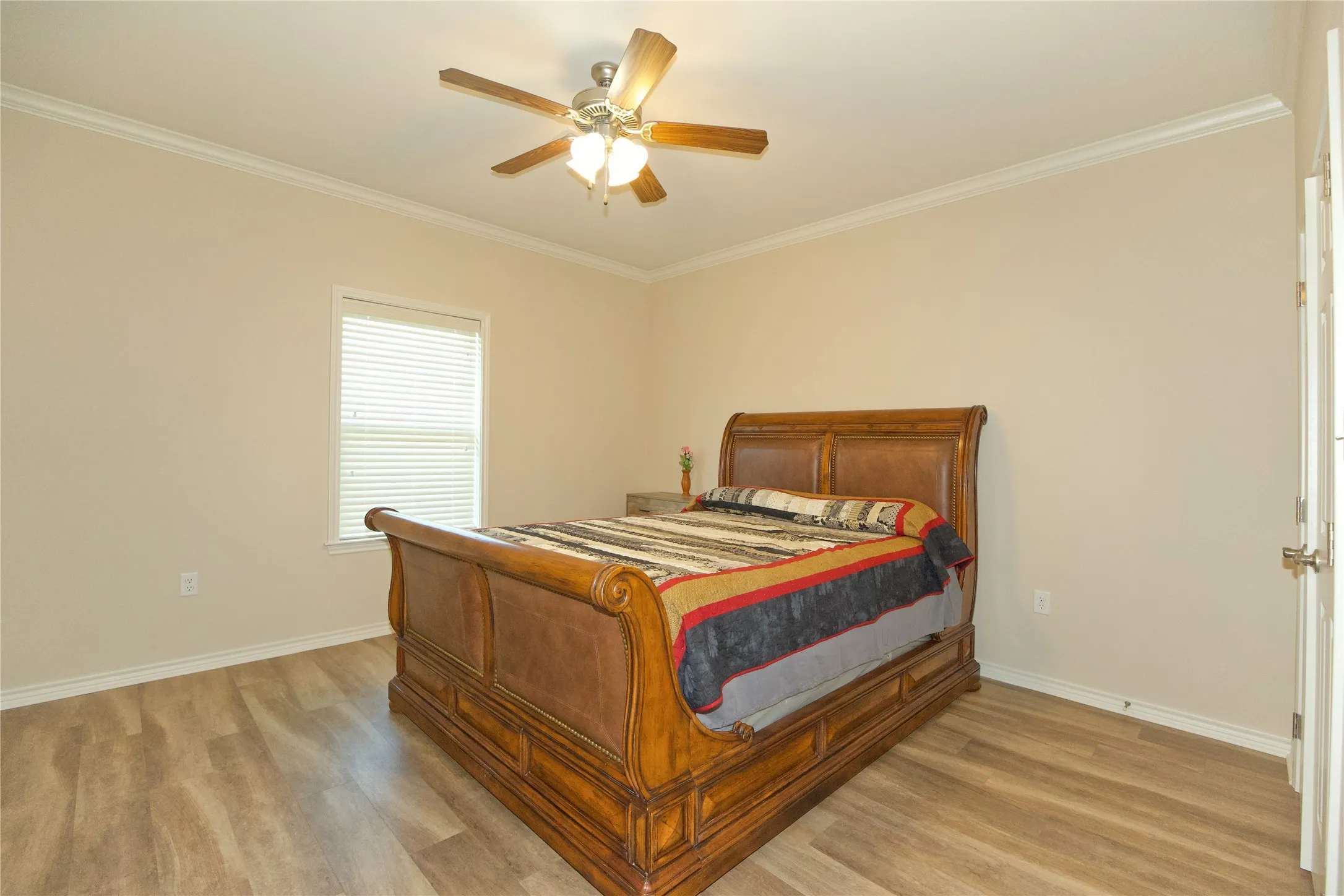 Single Family Residence For Sale in Cooke County , 318 E 4th Street, Lindsay, Texas 76250, 3 Bedrooms, 2 Bathrooms, 2 Garage spaces, 1,982 Sqft, built in 2018, Price $374,900, mls#21319374, Real Estate Agent in Lindsay, Homes For Sale in Cooke county, Homes For Sale in Lindsay, Realtor in Lindsay Texas, Real Estate Brokerage Independent Realty Texas, Luminita Cordes Realtor