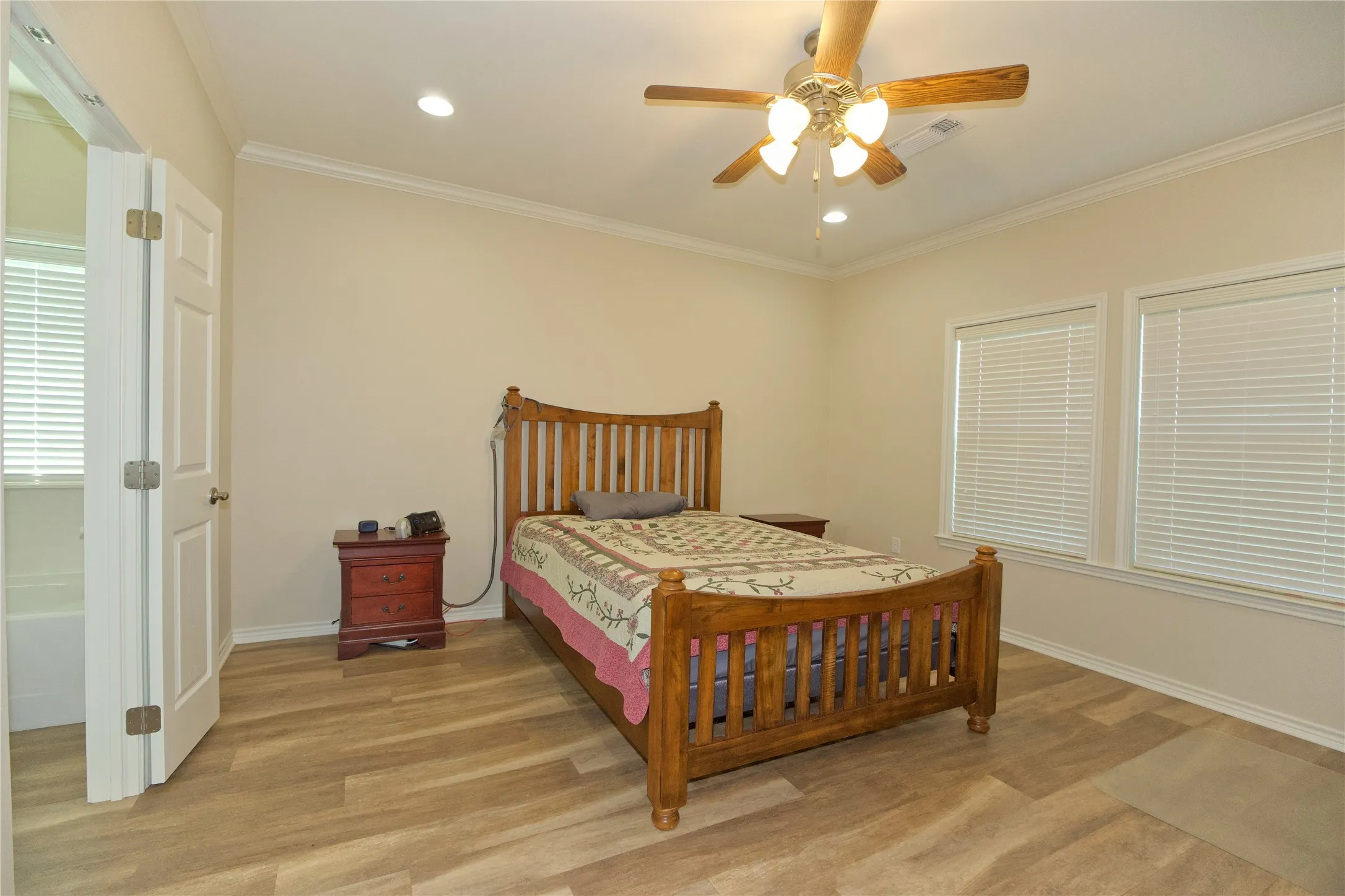 Single Family Residence For Sale in Cooke County , 318 E 4th Street, Lindsay, Texas 76250, 3 Bedrooms, 2 Bathrooms, 2 Garage spaces, 1,982 Sqft, built in 2018, Price $374,900, mls#21319374, Real Estate Agent in Lindsay, Homes For Sale in Cooke county, Homes For Sale in Lindsay, Realtor in Lindsay Texas, Real Estate Brokerage Independent Realty Texas, Luminita Cordes Realtor