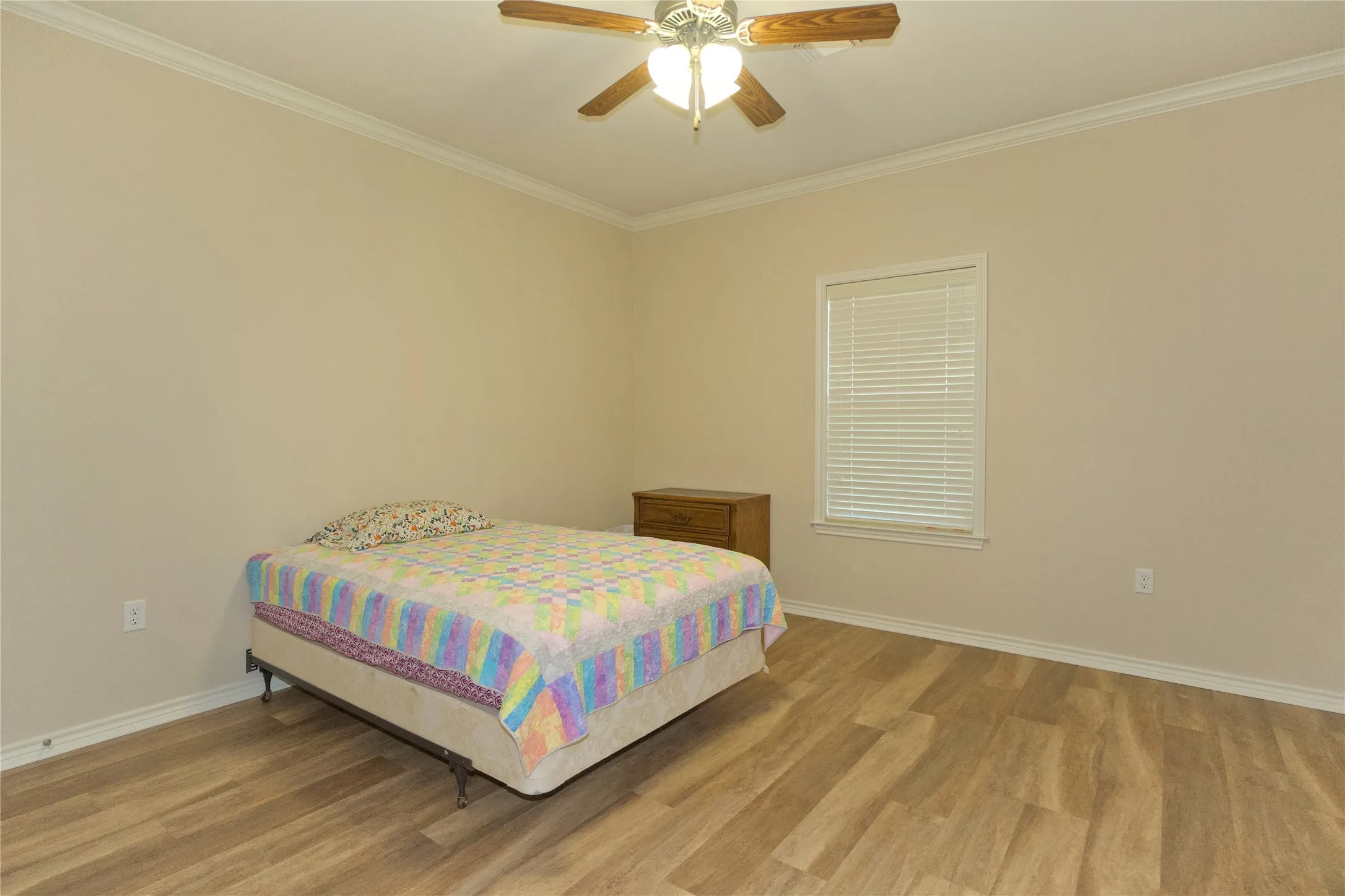 Single Family Residence For Sale in Cooke County , 318 E 4th Street, Lindsay, Texas 76250, 3 Bedrooms, 2 Bathrooms, 2 Garage spaces, 1,982 Sqft, built in 2018, Price $374,900, mls#21319374, Real Estate Agent in Lindsay, Homes For Sale in Cooke county, Homes For Sale in Lindsay, Realtor in Lindsay Texas, Real Estate Brokerage Independent Realty Texas, Luminita Cordes Realtor