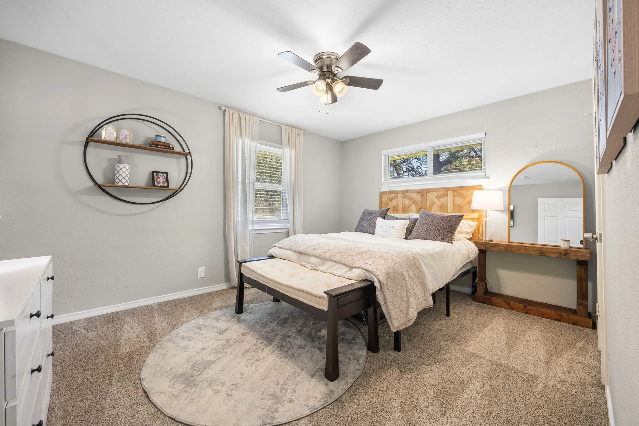 Single Family Residence For Sale in Collin County , 323 Northwood Drive, Mc Kinney, Texas 75071, 3 Bedroom, 2 Bathroom, 2 Garage spaces, 1,564 Sqft, built in 1970, mls#21319513, Real Estate Agent in Mc Kinney, Homes For Sale in Collin county, Homes For Sale in Mc Kinney, Realtor in Mc Kinney Texas, Real Estate Brokerage Independent Realty Texas, Luminita Cordes Realtor