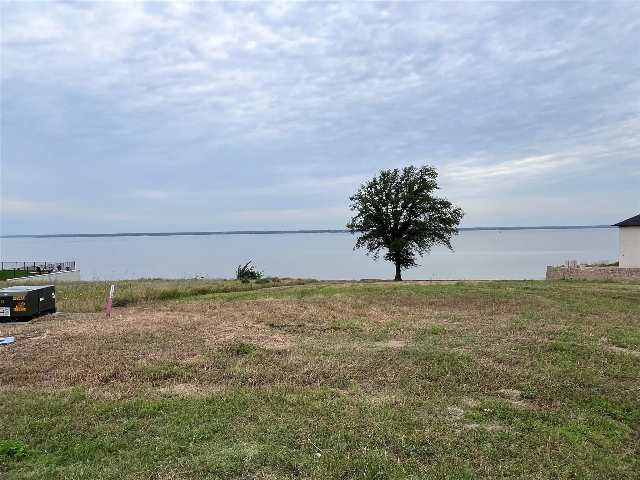Unimproved Land For Sale in Kaufman County , 1564 Shoreline Drive, Mabank, Texas 75143, 0, 0, Garage spaces, 0 Sqft, built in 0, Price $375,000, mls#21320615, Real Estate Agent in Mabank, Homes For Sale in Kaufman county, Homes For Sale in Mabank, Realtor in Mabank Texas, Real Estate Brokerage Independent Realty Texas, Luminita Cordes Realtor