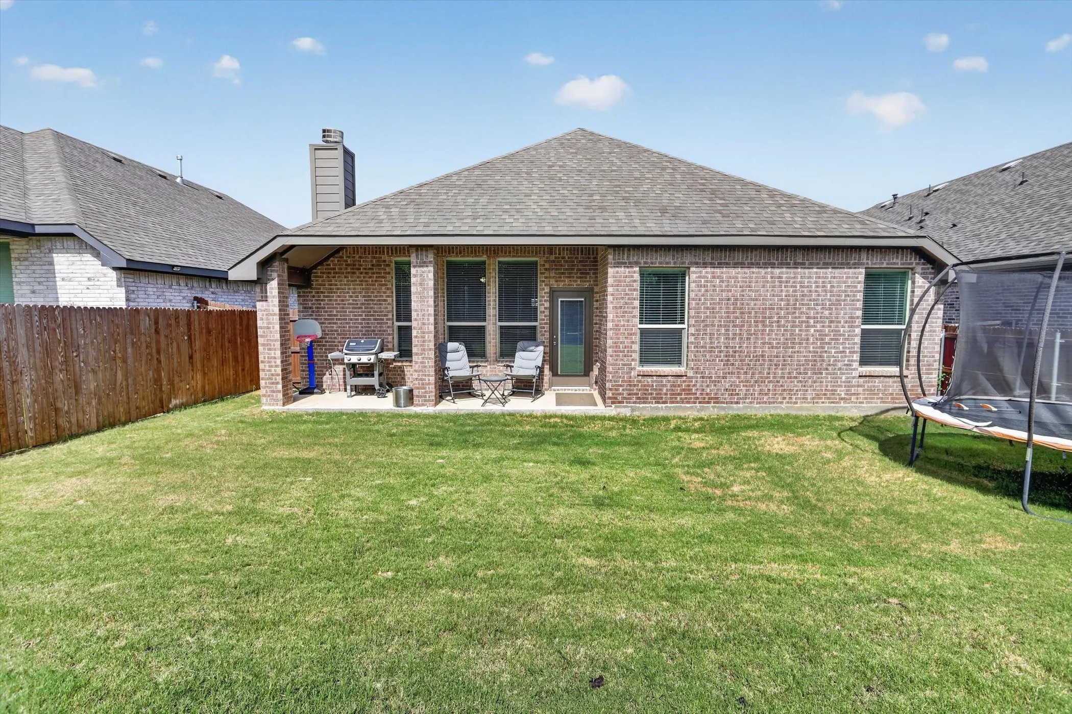 Single Family Residence For Sale in Tarrant County , 1233 Collett Sublett Road, Kennedale, Texas 76060, 4 Bedroom, 2 Bathroom, 2 Garage spaces, 2,179 Sqft, built in 2021, mls#21320115, Real Estate Agent in Kennedale, Homes For Sale in Tarrant county, Homes For Sale in Kennedale, Realtor in Kennedale Texas, Real Estate Brokerage Independent Realty Texas, Luminita Cordes Realtor