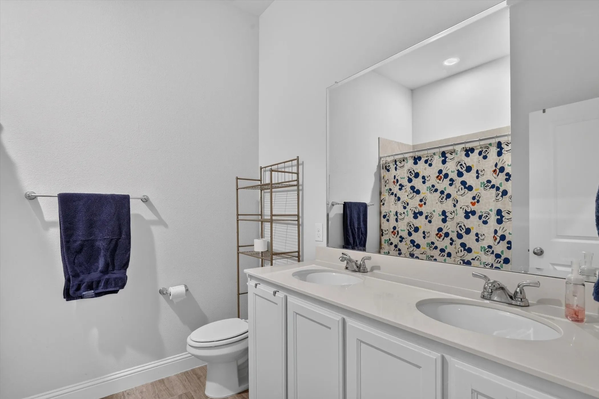 Single Family Residence For Sale in Tarrant County , 1233 Collett Sublett Road, Kennedale, Texas 76060, 4 Bedroom, 2 Bathroom, 2 Garage spaces, 2,179 Sqft, built in 2021, mls#21320115, Real Estate Agent in Kennedale, Homes For Sale in Tarrant county, Homes For Sale in Kennedale, Realtor in Kennedale Texas, Real Estate Brokerage Independent Realty Texas, Luminita Cordes Realtor