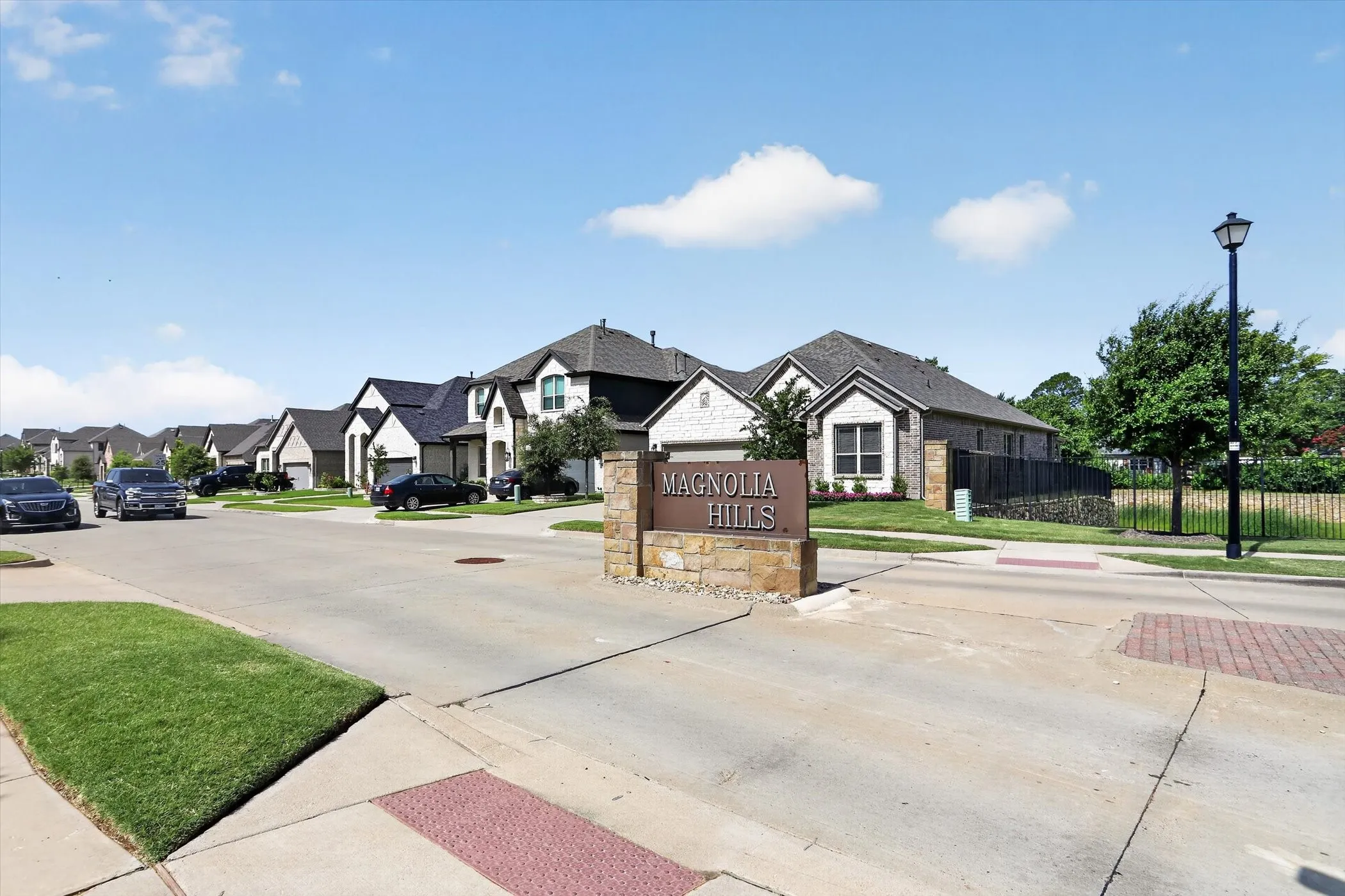 Single Family Residence For Sale in Tarrant County , 1233 Collett Sublett Road, Kennedale, Texas 76060, 4 Bedroom, 2 Bathroom, 2 Garage spaces, 2,179 Sqft, built in 2021, mls#21320115, Real Estate Agent in Kennedale, Homes For Sale in Tarrant county, Homes For Sale in Kennedale, Realtor in Kennedale Texas, Real Estate Brokerage Independent Realty Texas, Luminita Cordes Realtor