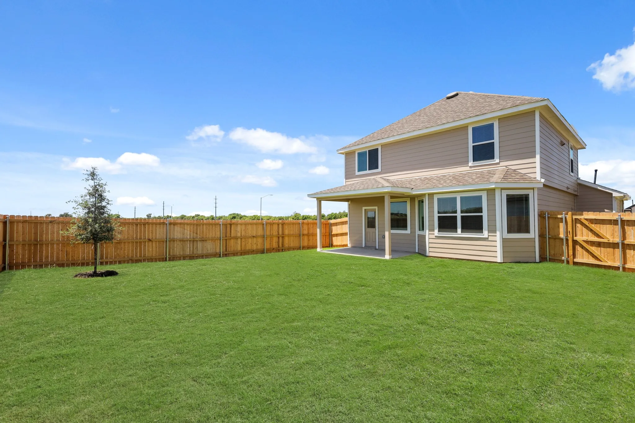 Single Family Residence For Sale in Tarrant County , 9229 Union Pacific Drive, Fort Worth, Texas 76036, 4 Bedroom, 3 Bathroom, 2 Garage spaces, 1,745 Sqft, built in 2025, mls#21322127, Real Estate Agent in Fort Worth, Homes For Sale in Tarrant county, Homes For Sale in Fort Worth, Realtor in Fort Worth Texas, Real Estate Brokerage Independent Realty Texas, Luminita Cordes Realtor