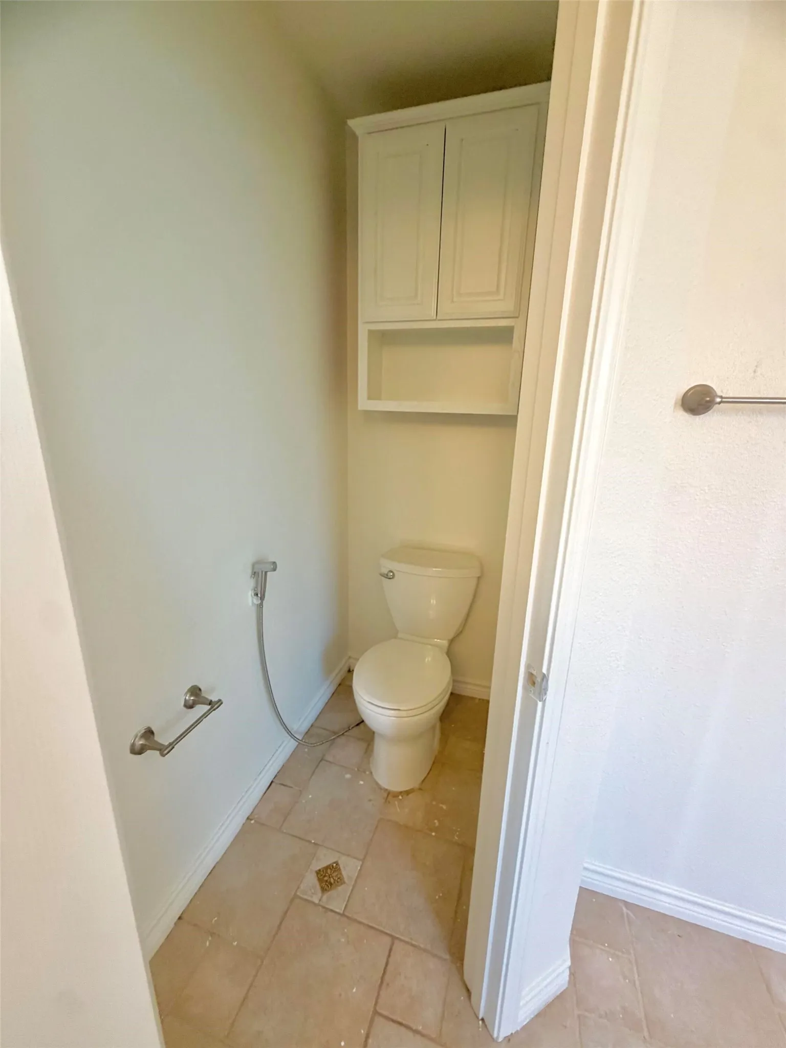 Single Family Residence For Sale in Collin County , 9101 Floyd Drive, Plano, Texas 75025, 4 Bedroom, 3 Bathroom, 2 Garage spaces, 2,539 Sqft, built in 1999, mls#21322111, Real Estate Agent in Plano, Homes For Sale in Collin county, Homes For Sale in Plano, Realtor in Plano Texas, Real Estate Brokerage Independent Realty Texas, Luminita Cordes Realtor