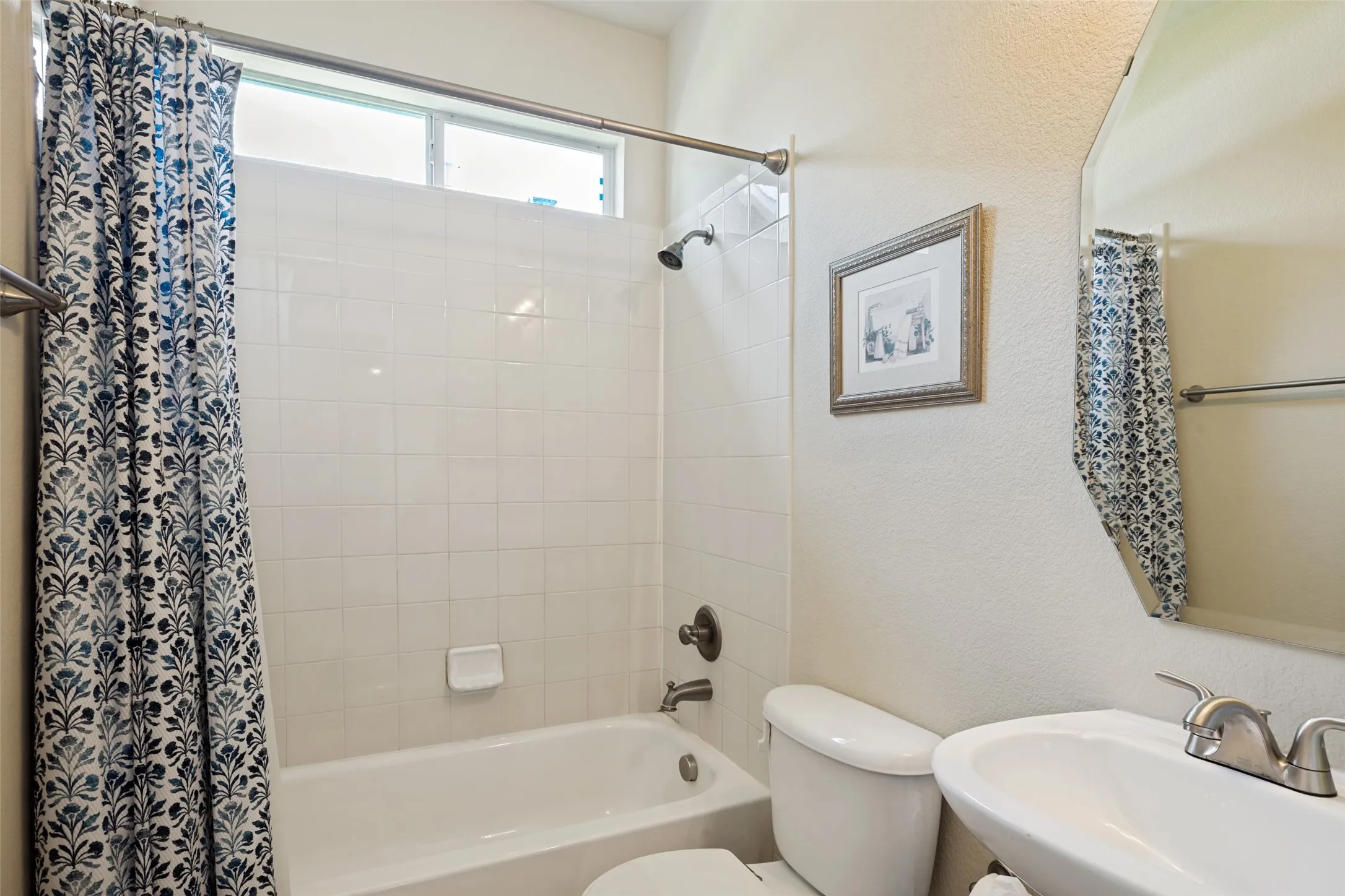 Single Family Residence For Sale in Collin County , 1724 Teakwood Drive, Wylie, Texas 75098, 5 Bedroom, 4 Bathroom, 2 Garage spaces, 4,513 Sqft, built in 2007, mls#21322014, Real Estate Agent in Wylie, Homes For Sale in Collin county, Homes For Sale in Wylie, Realtor in Wylie Texas, Real Estate Brokerage Independent Realty Texas, Luminita Cordes Realtor