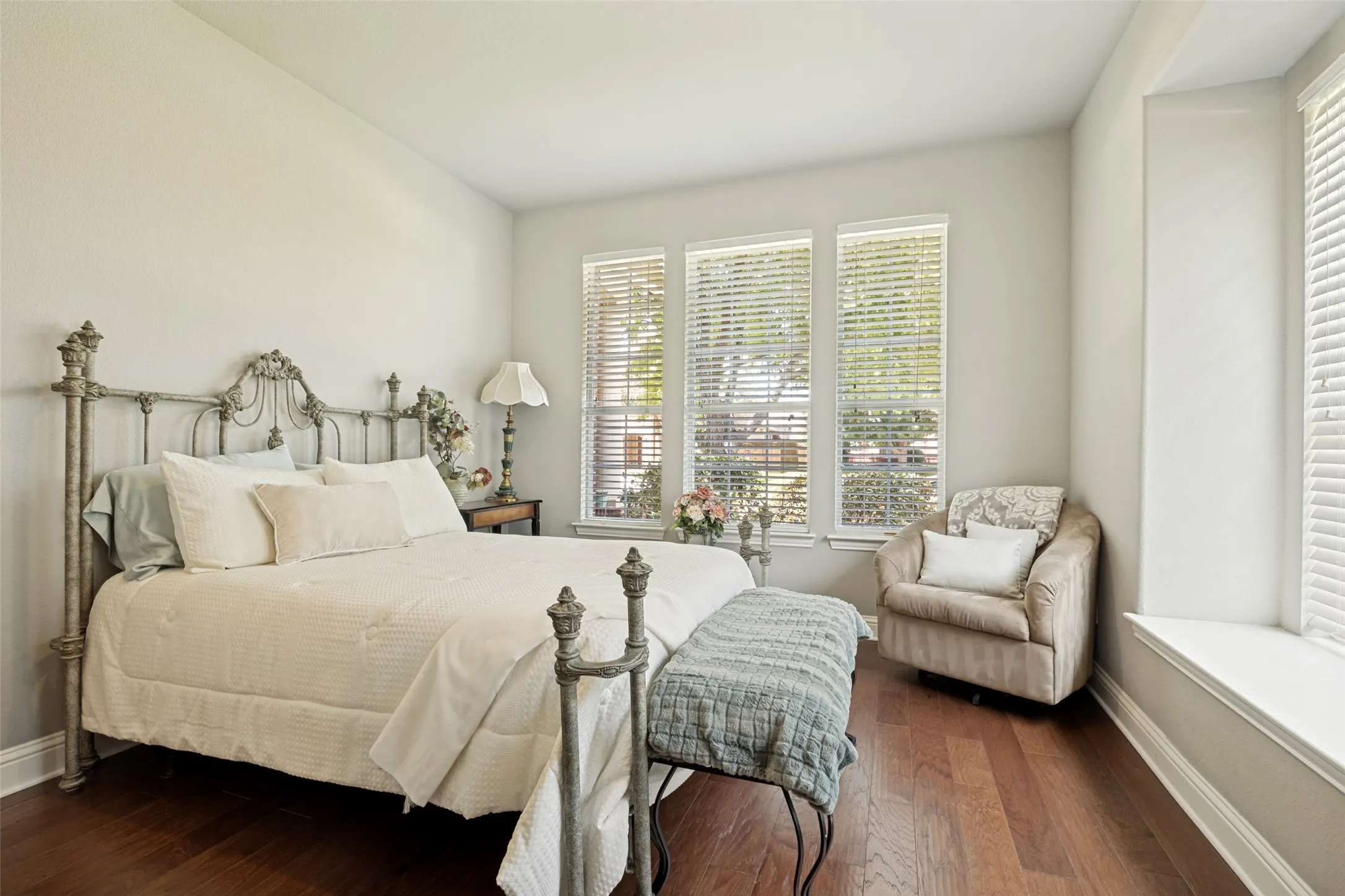 Single Family Residence For Sale in Collin County , 1724 Teakwood Drive, Wylie, Texas 75098, 5 Bedroom, 4 Bathroom, 2 Garage spaces, 4,513 Sqft, built in 2007, mls#21322014, Real Estate Agent in Wylie, Homes For Sale in Collin county, Homes For Sale in Wylie, Realtor in Wylie Texas, Real Estate Brokerage Independent Realty Texas, Luminita Cordes Realtor