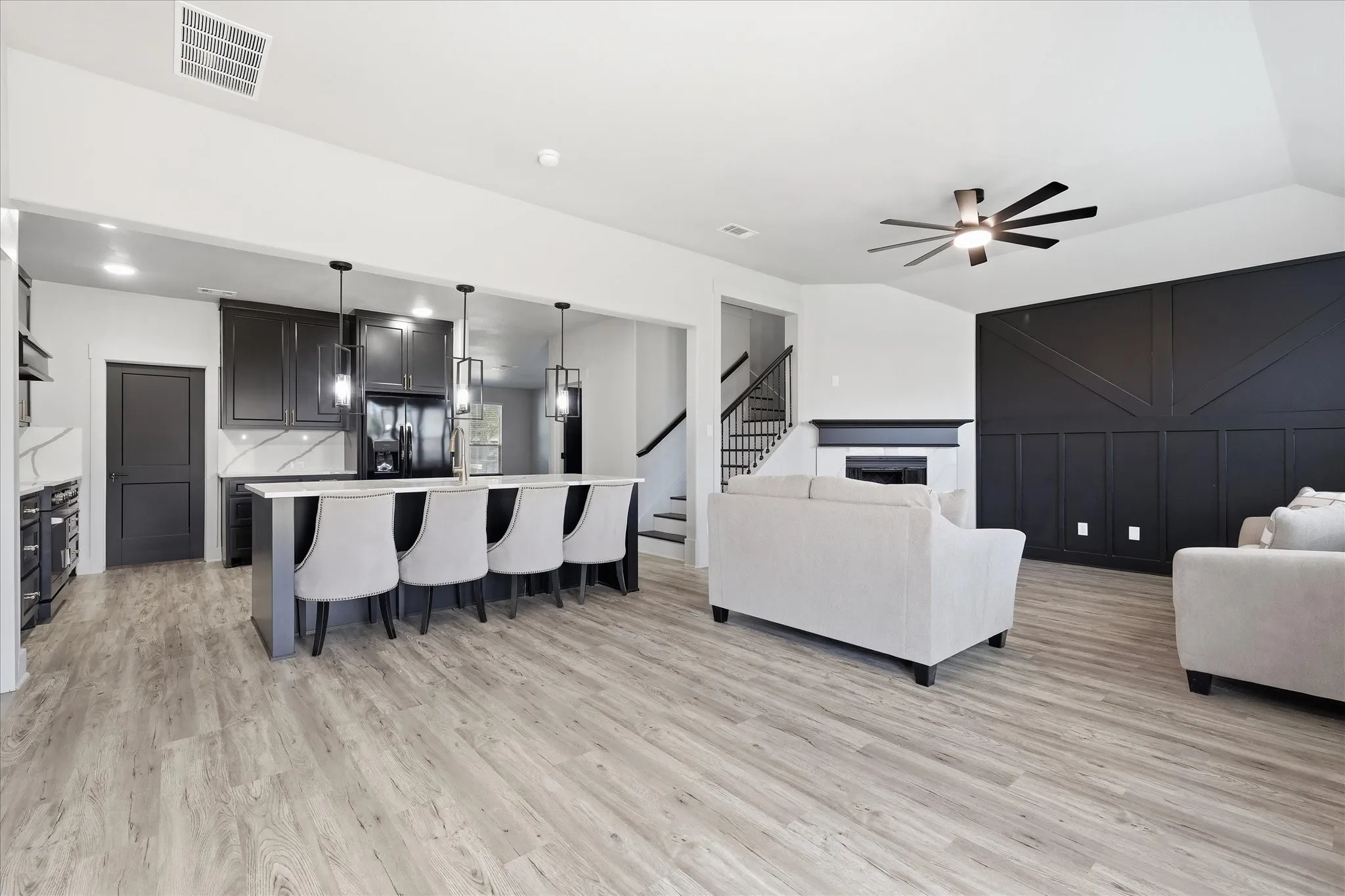 Single Family Residence For Sale in Tarrant County , 4216 Bridgestone Drive, Fort Worth, Texas 76123, 5 Bedroom, 3 Bathroom, 2 Garage spaces, 2,917 Sqft, built in 2012, mls#21270071, Real Estate Agent in Fort Worth, Homes For Sale in Tarrant county, Homes For Sale in Fort Worth, Realtor in Fort Worth Texas, Real Estate Brokerage Independent Realty Texas, Luminita Cordes Realtor
